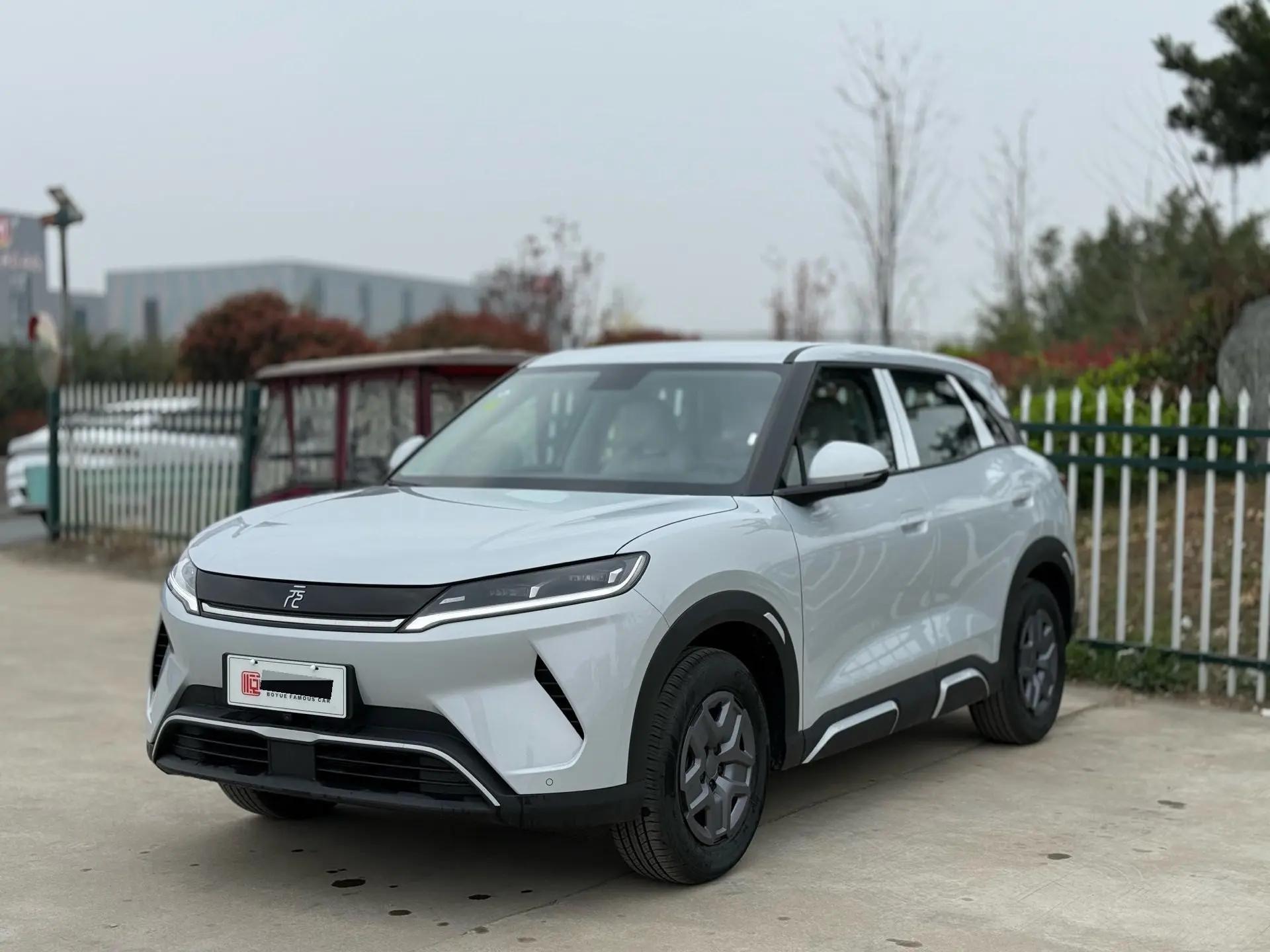 BYD 2025 Yuan UP 301KM Pilot Automatic Gear