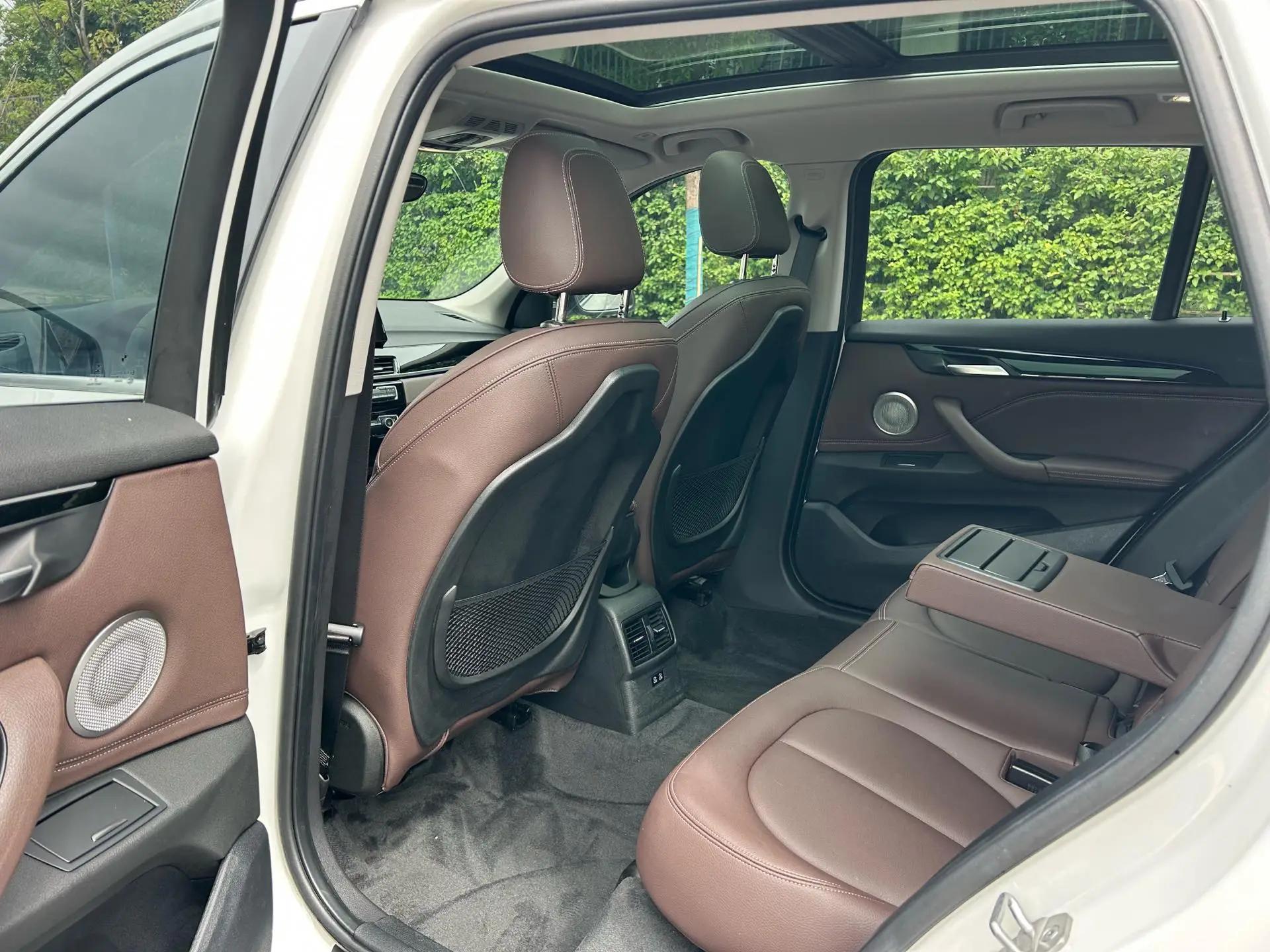 BMW X1 2022 sDrive20Li exclusive type 9
