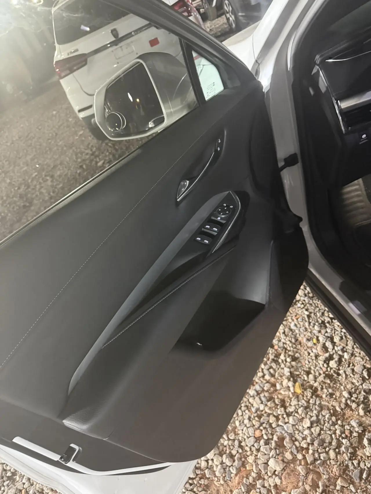 Cadillac XT4 2020 28T Two-Drive Luxury Model 3