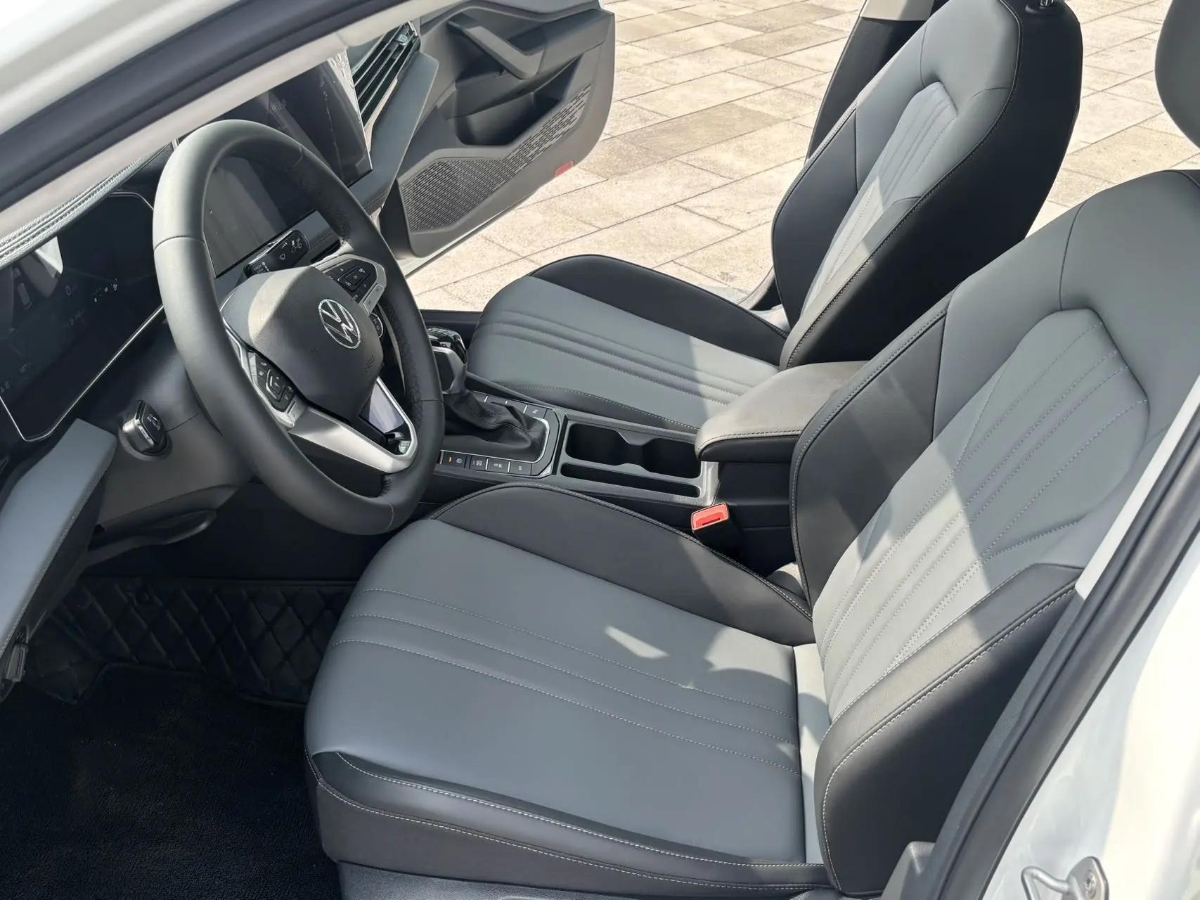 Volkswagen 2026 Sagittarius 1.5TSI 300TSI 30 million Selected Exceed Automatic Gear 4