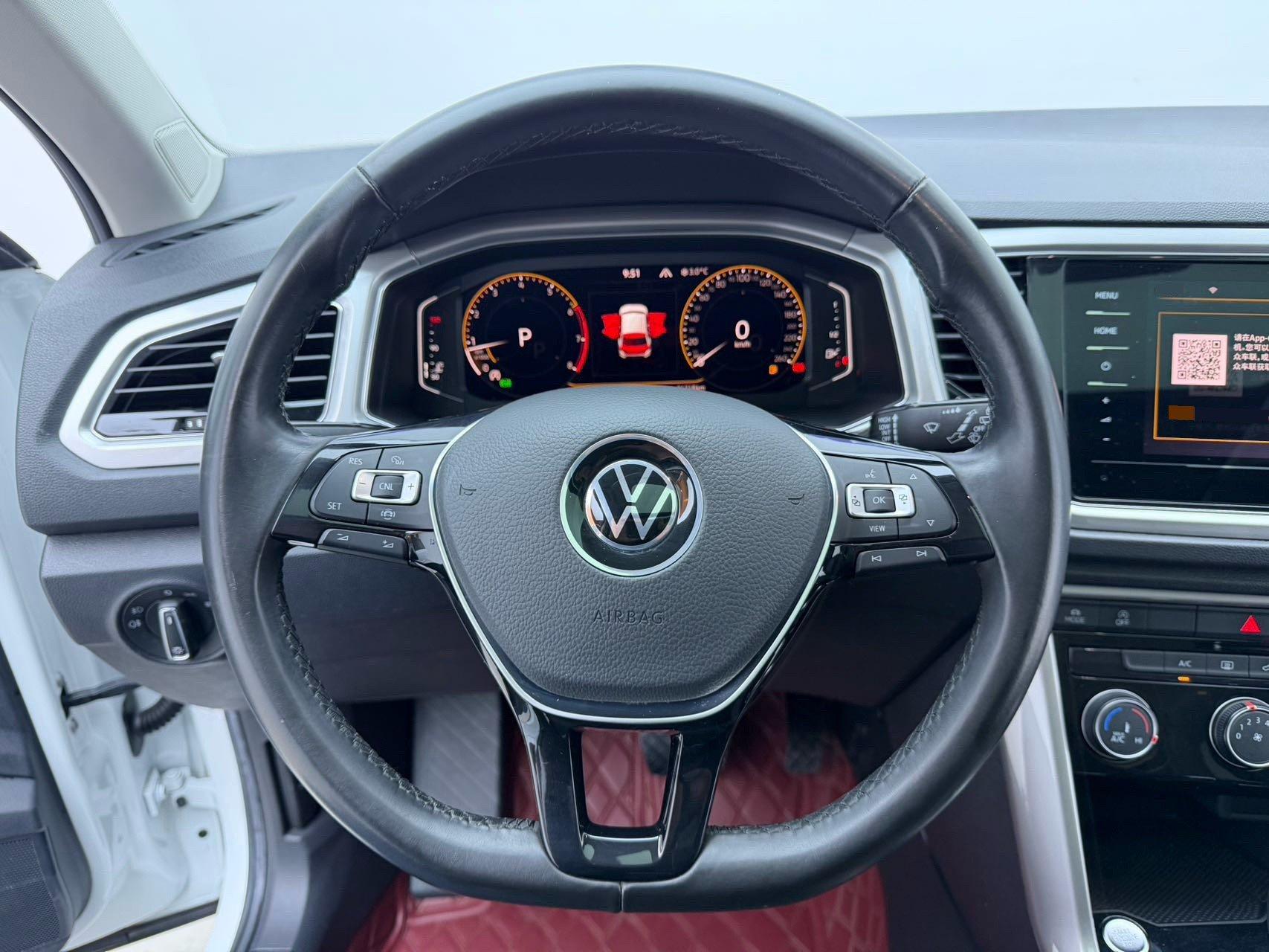 T-ROC Tange 2022 280TSI DSG Two-Drive Elite PLUS 12
