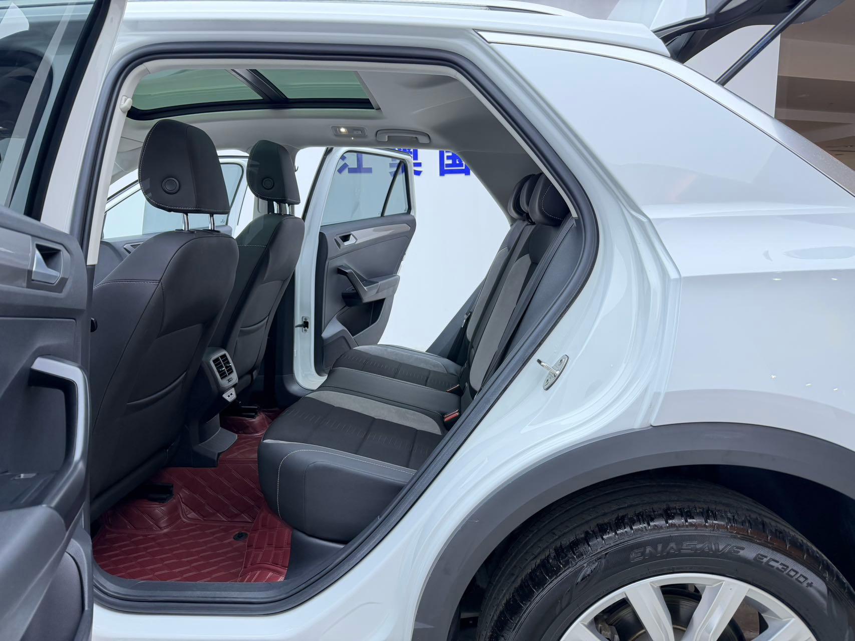 T-ROC Tange 2022 280TSI DSG Two-Drive Elite PLUS 13