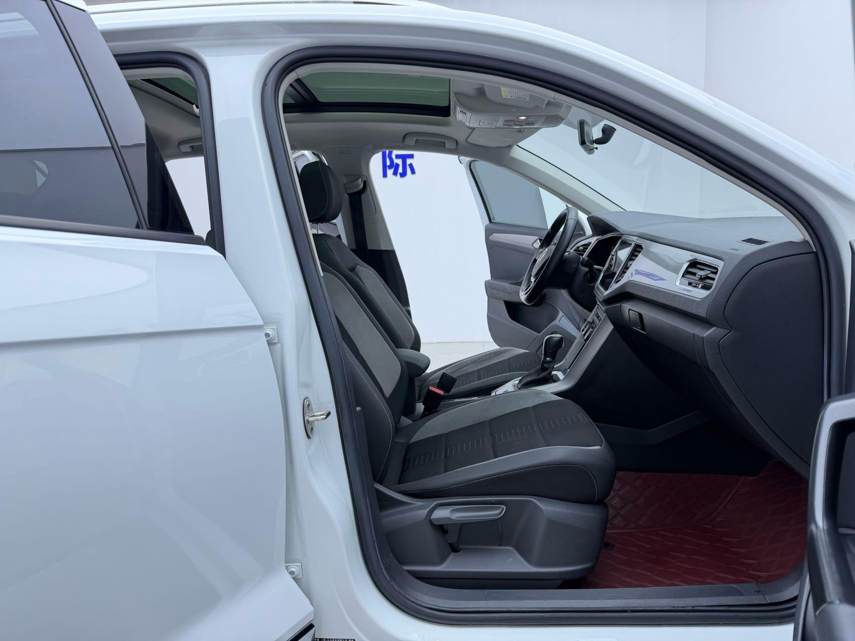 T-ROC Tange 2022 280TSI DSG Two-Drive Elite PLUS 14