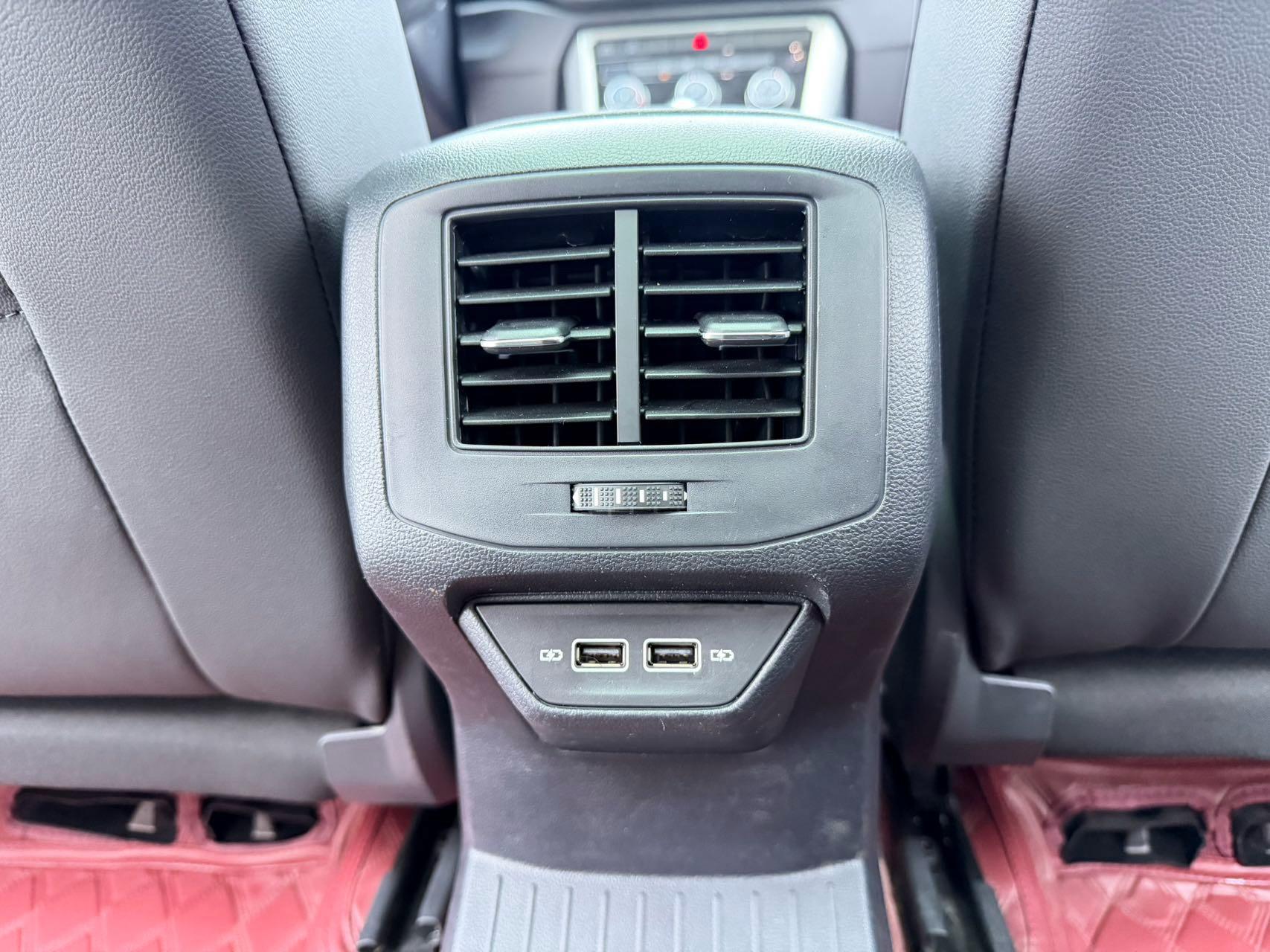 T-ROC Tange 2022 280TSI DSG Two-Drive Elite PLUS 16