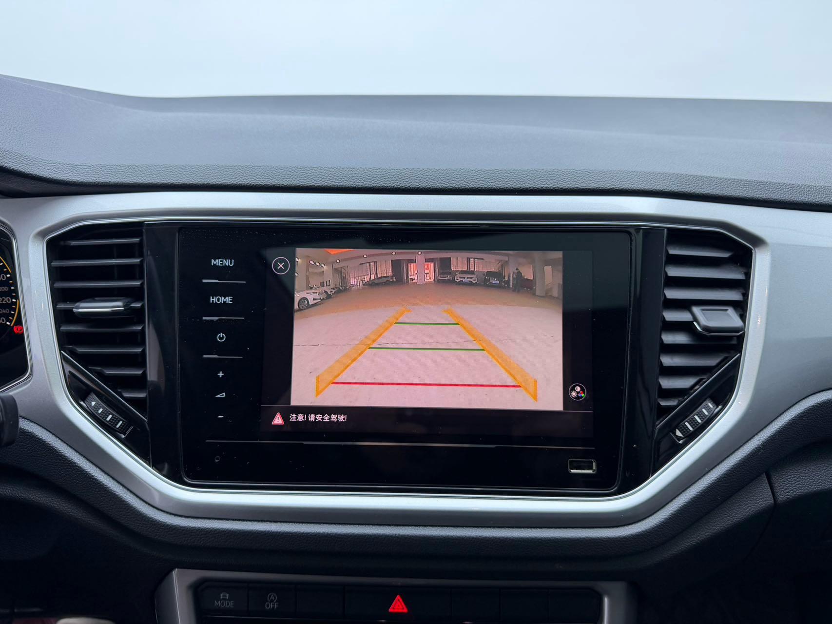 T-ROC Tange 2022 280TSI DSG Two-Drive Elite PLUS 19