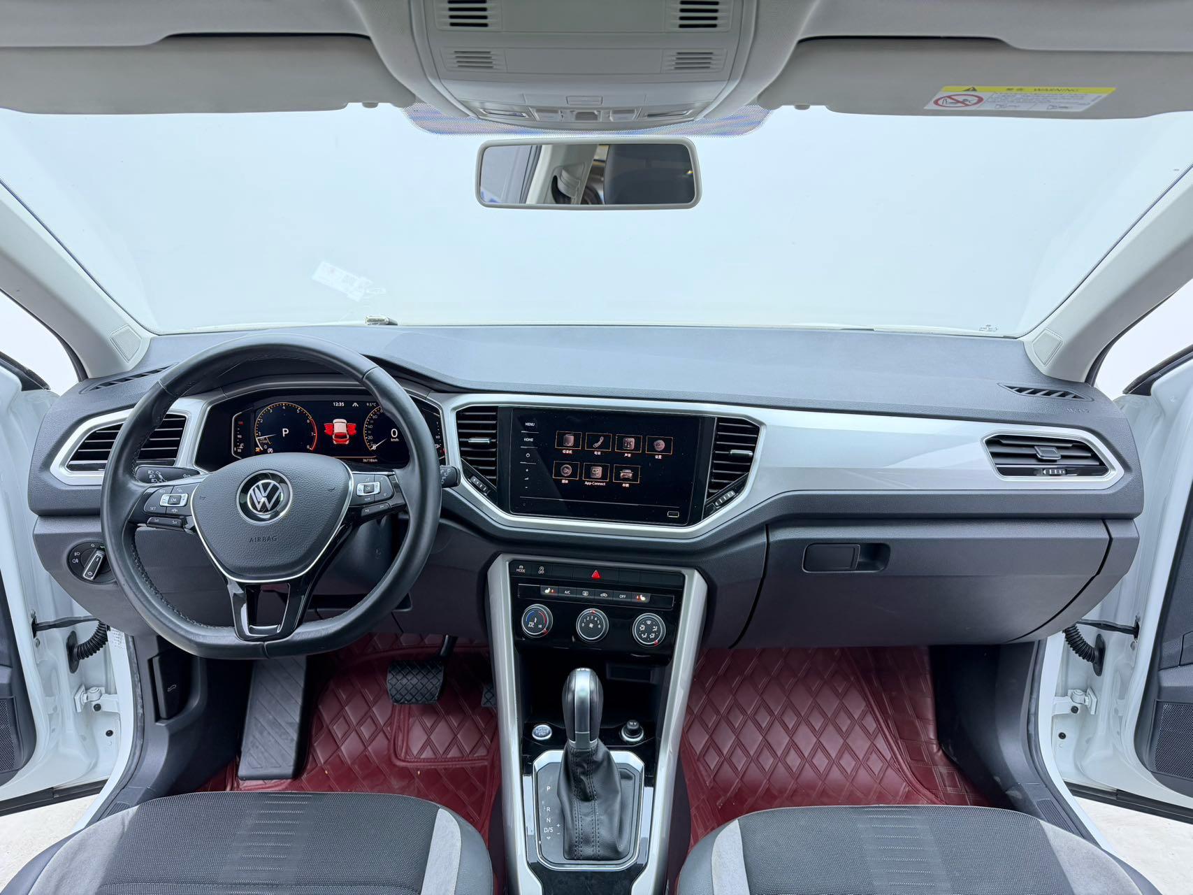 T-ROC Tange 2022 280TSI DSG Two-Drive Elite PLUS 8