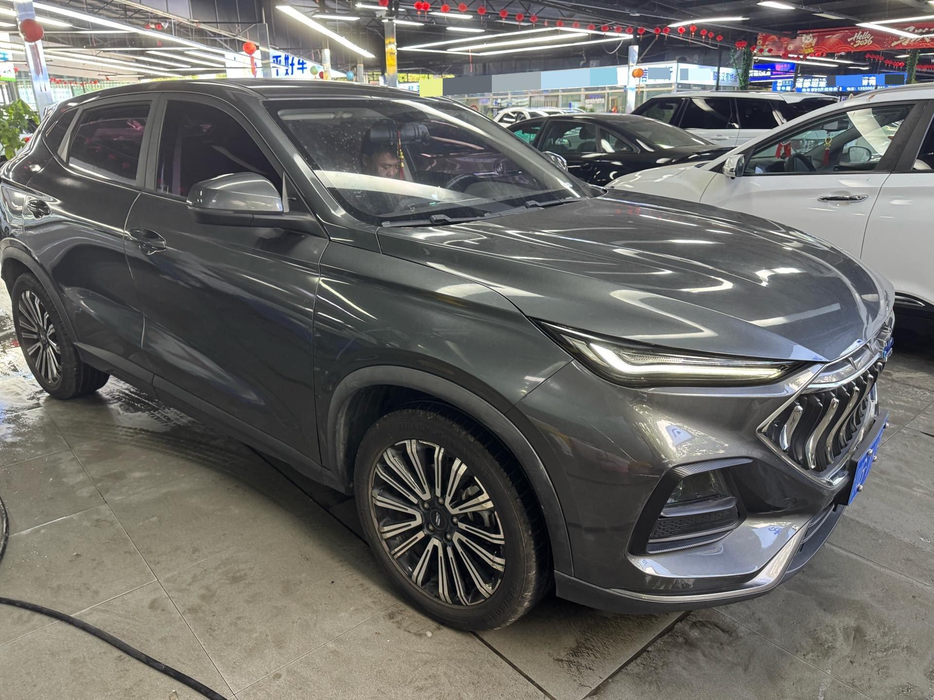 ChangAn Oshan X5 2021 1.5T DCT honorable model 3