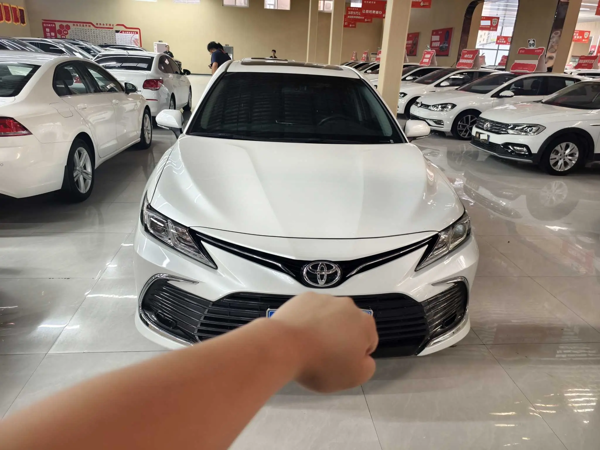Toyota 2023 Camry 2.0GVP CVT Premier Automatic 4
