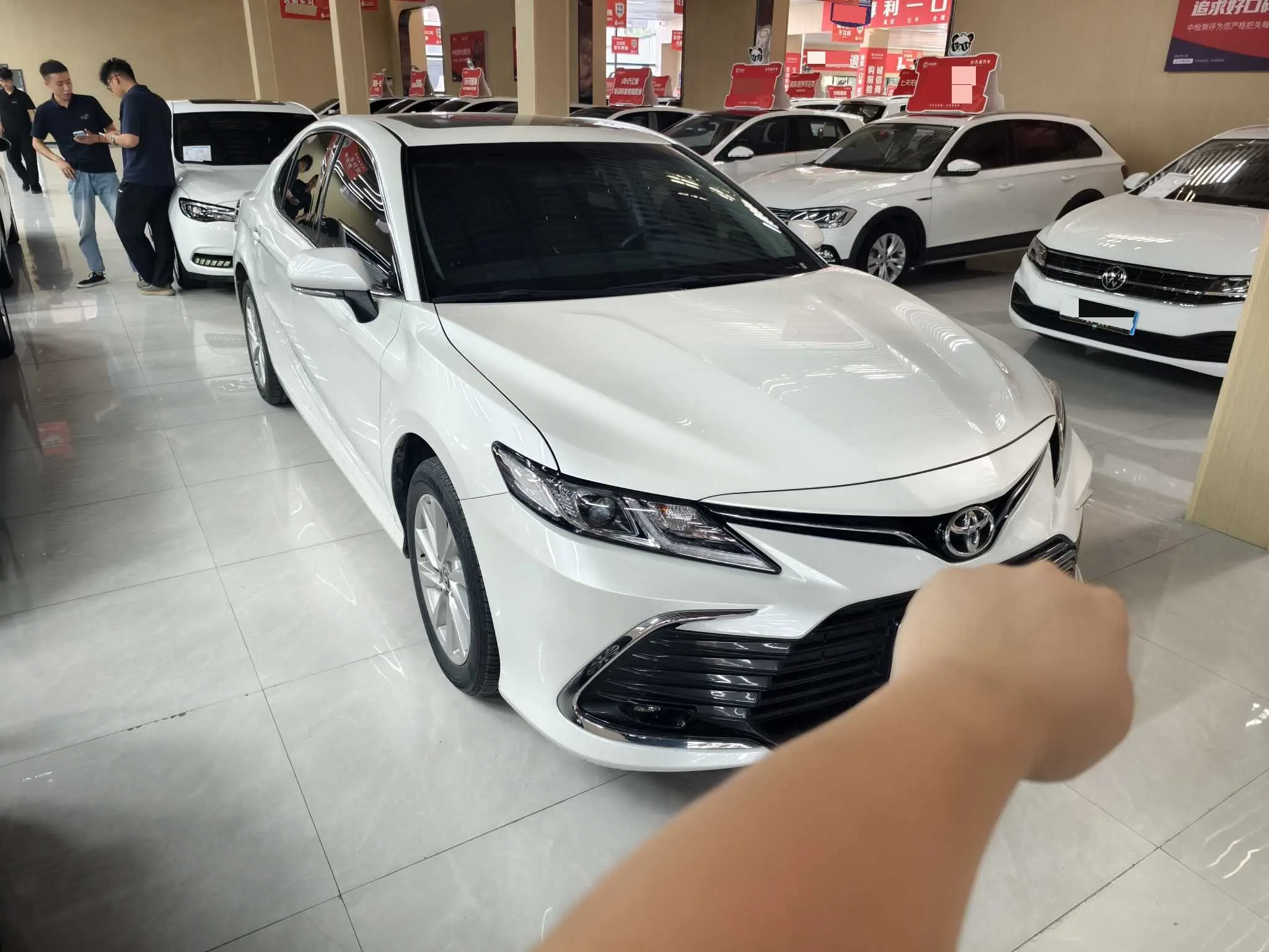 Toyota 2023 Camry 2.0GVP CVT Premier Automatic 5