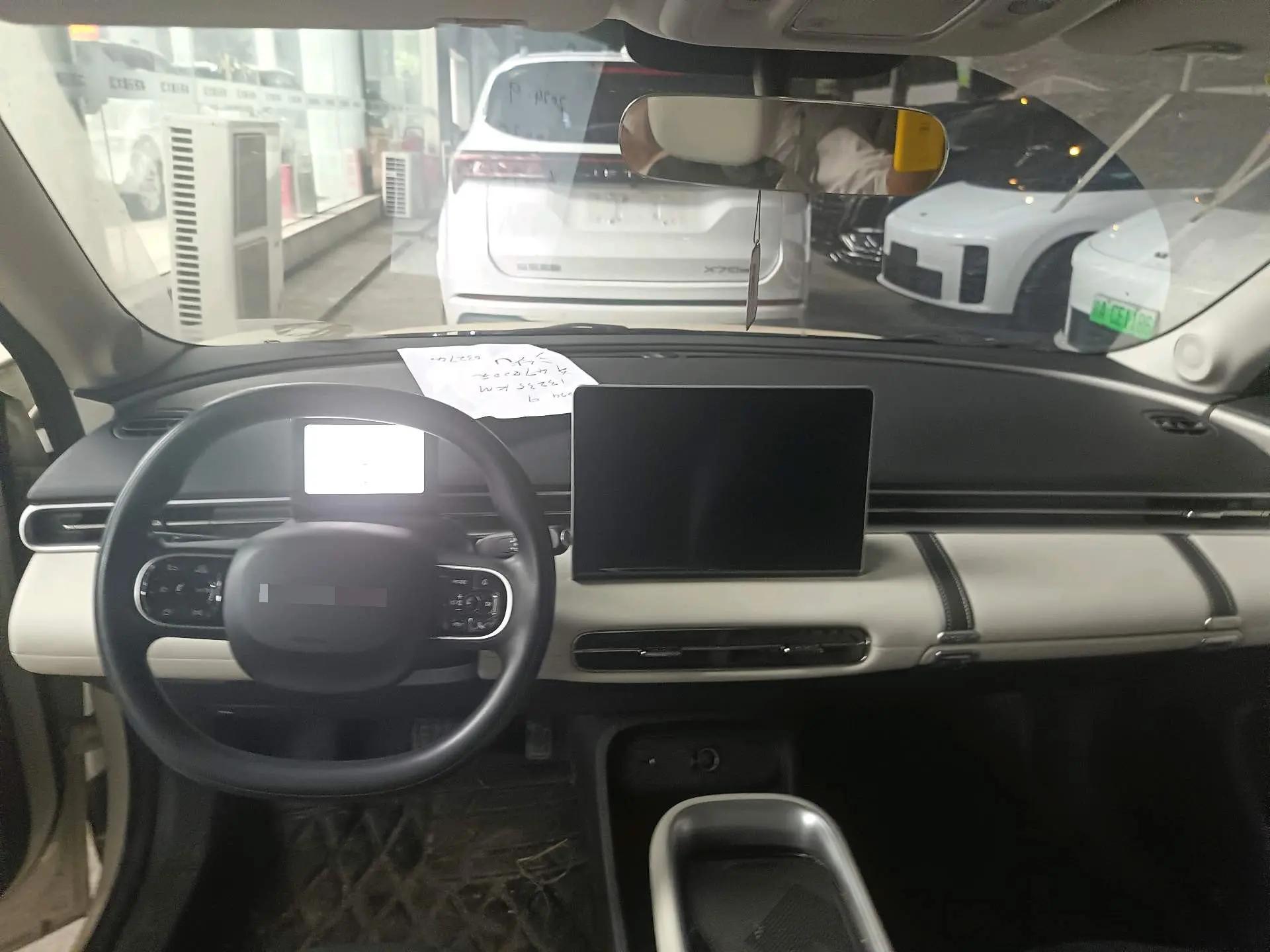 Nano 01 2024 330 Air 5