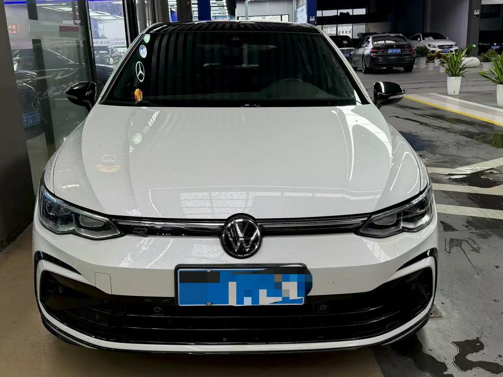 Volkswagen 2023 Golf 8 R-Line 1.4TSI 280TSI Automatic 2