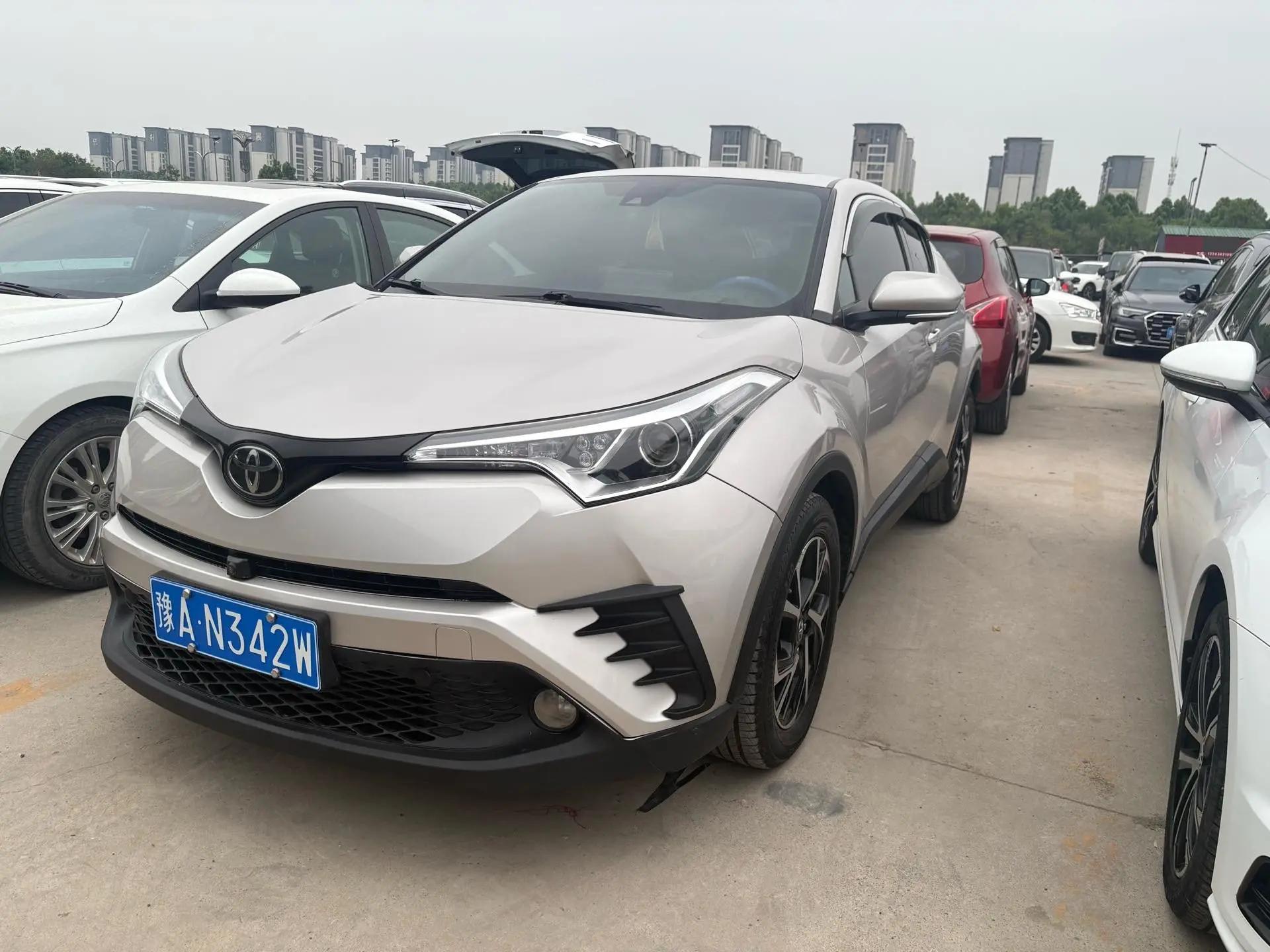 Toyota C- HR 2020 2.0L Leading Edition