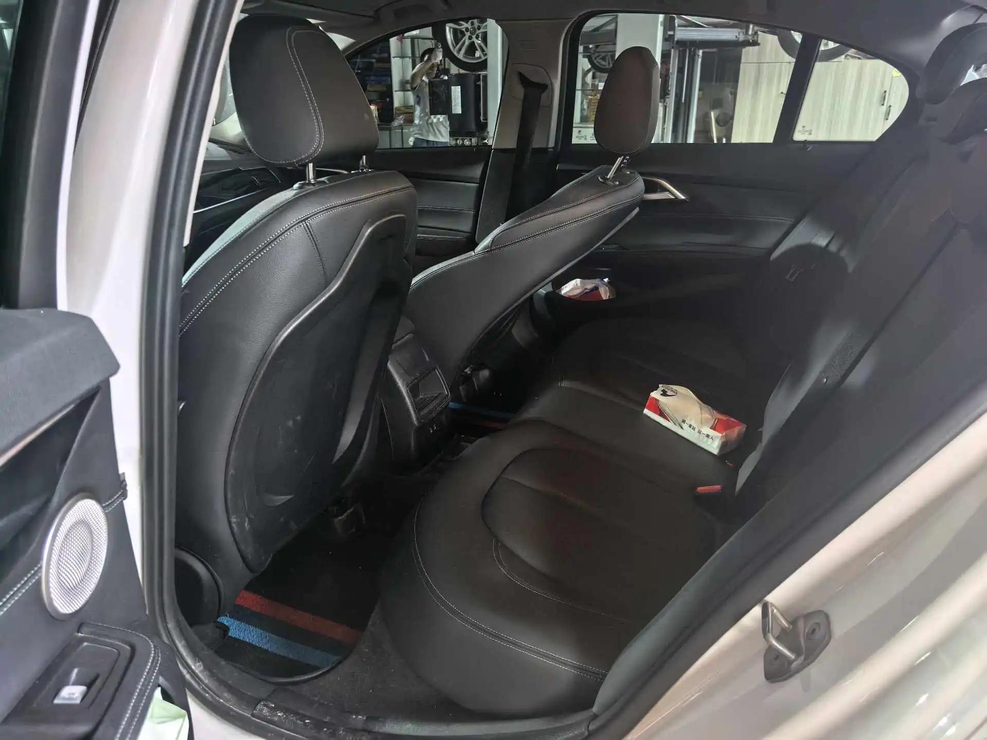BMW 1 Series 2022 120i M Sports Obsidian Night Edition 3