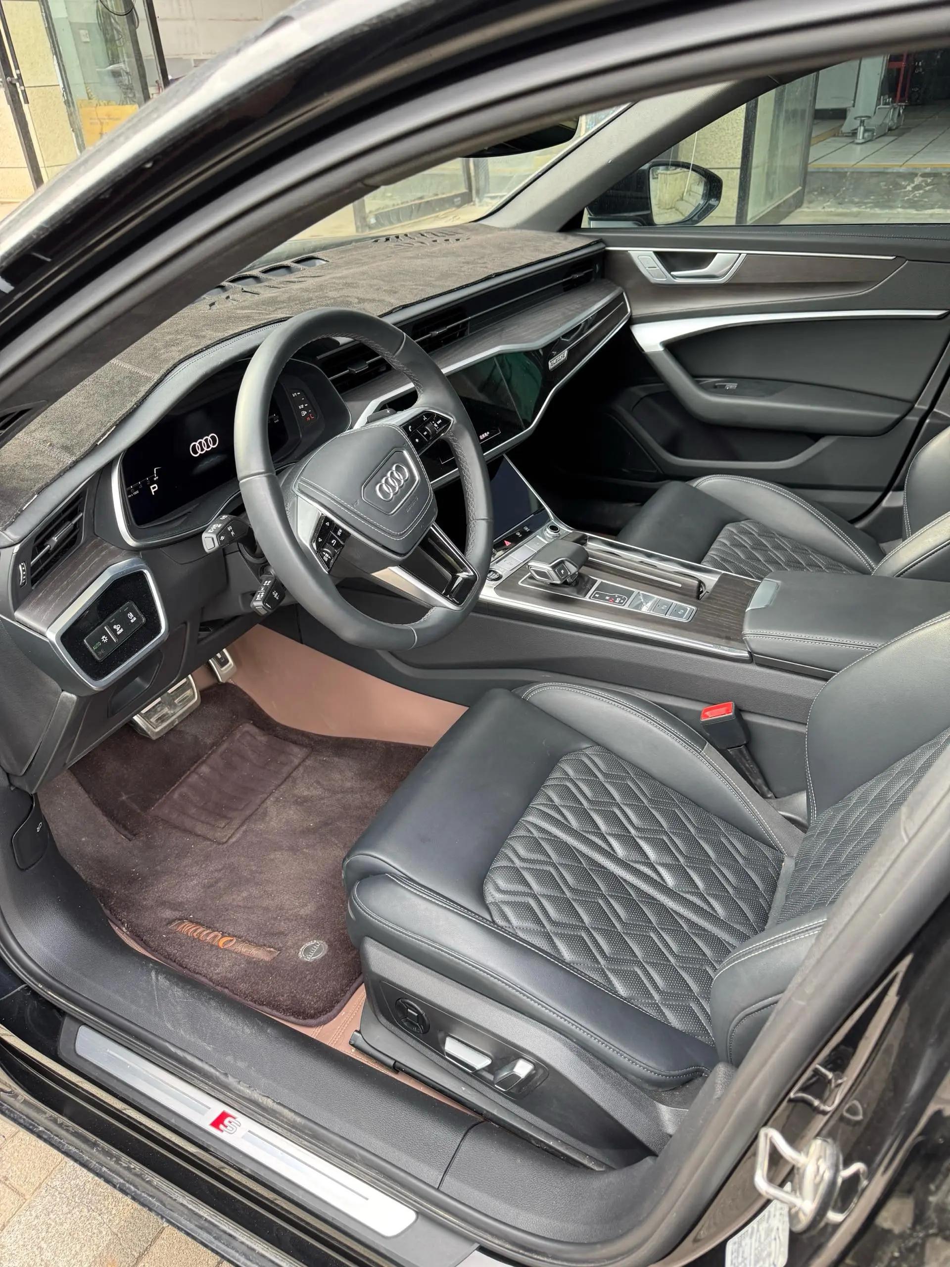 Audi 2024 A6L 2.0TFSI 45TFSI Quattro Selected Elegant Automatic Gear 4