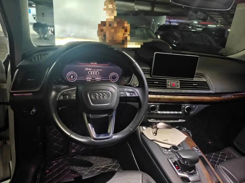 Audi Q5L 2018 45 TFSI Enjoy Sports Country V 7