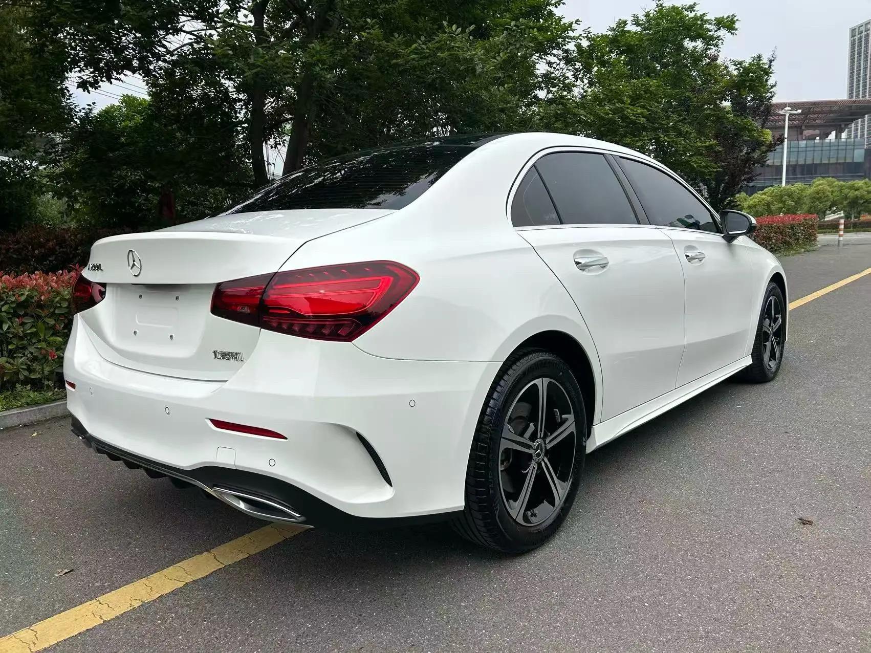 Mercedes Benz A- Class 2025 Model A 200 L 1.3T Fashion Version Automatic 9