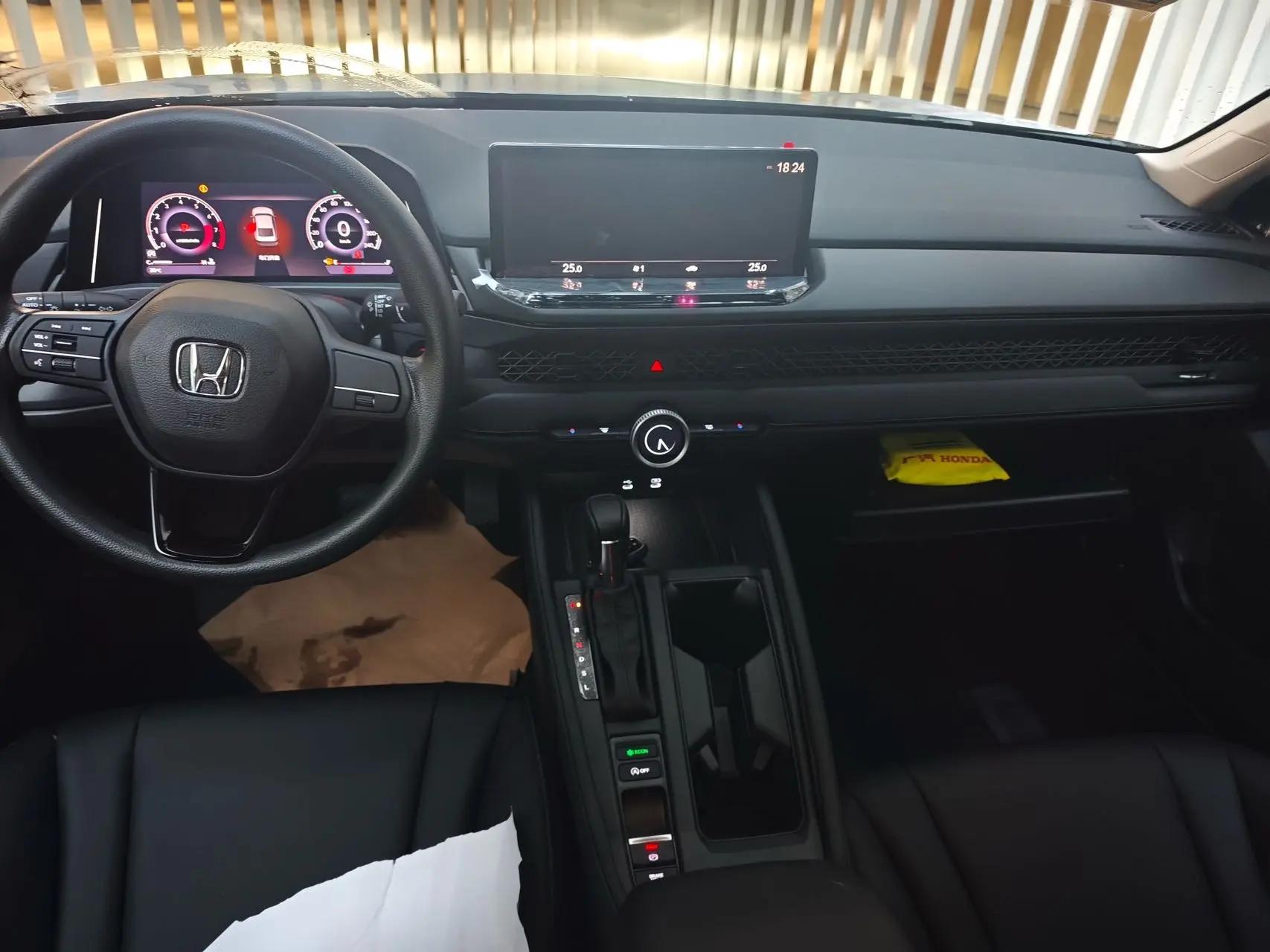 Honda 2025 11th Generation Accord 1.5T CVT 260TURBO Sport Series Comfort Version Automatic 9