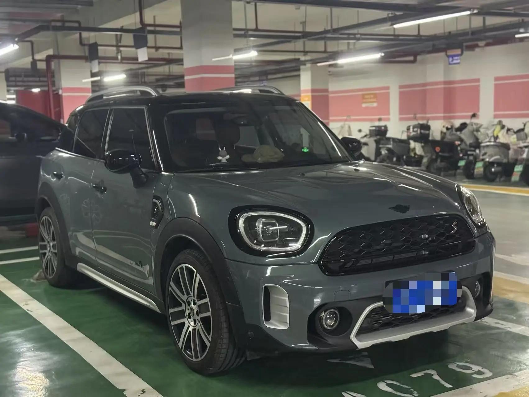 MINI COUNTRYMAN 2022 2.0T COOPER S ALL4 Black Label Special Edition 3