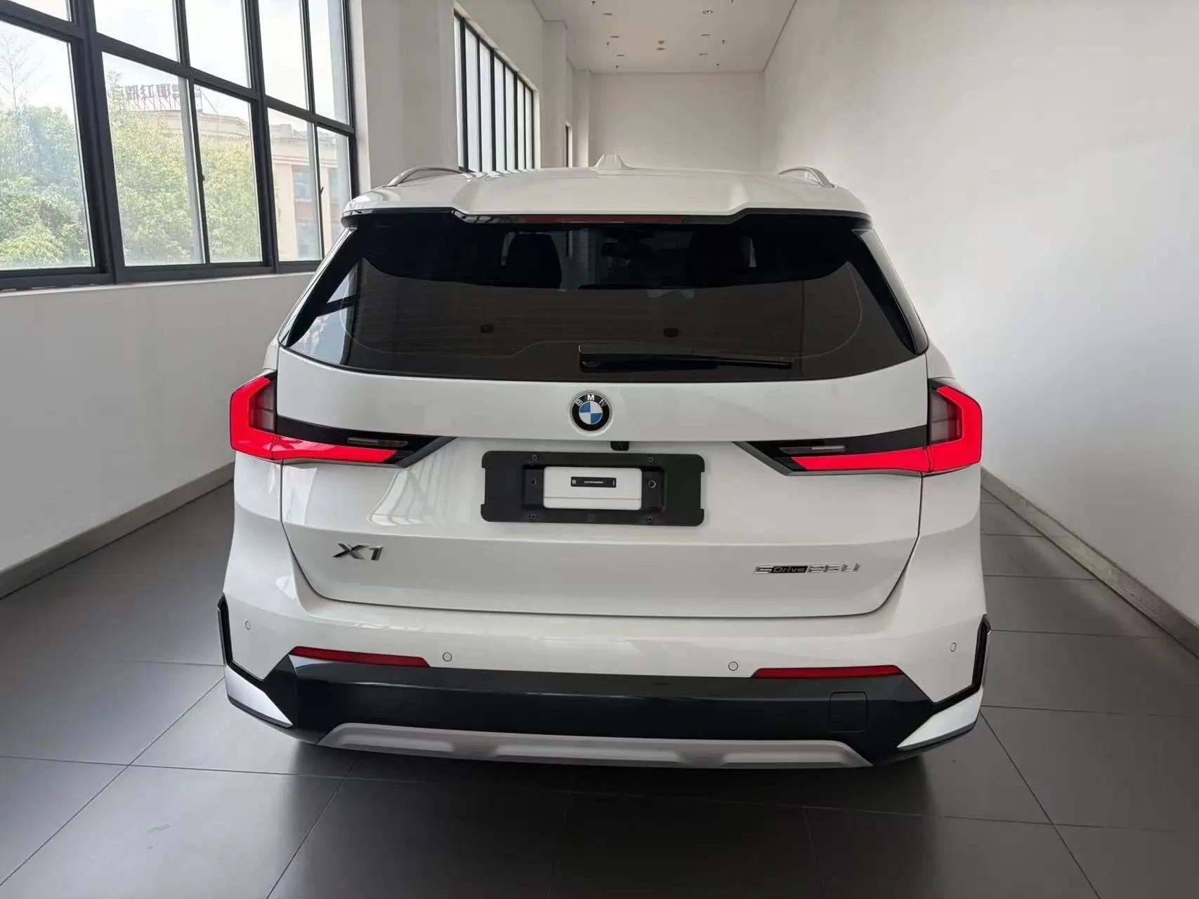 BMW 2024 X1 sDrive25Li 2.0T M Sport Package Automatic 3