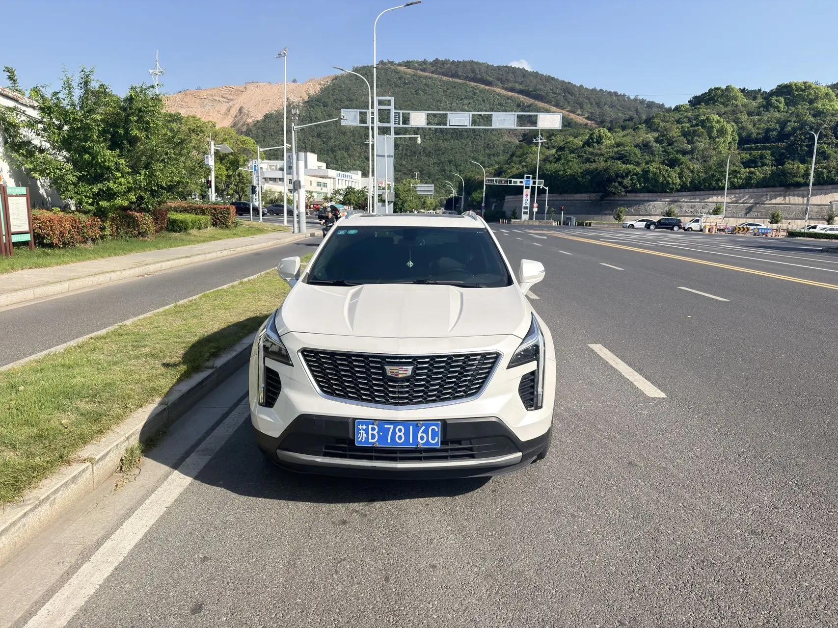 Cadillac XT4 2020 28T Two-Drive Leading Model 2