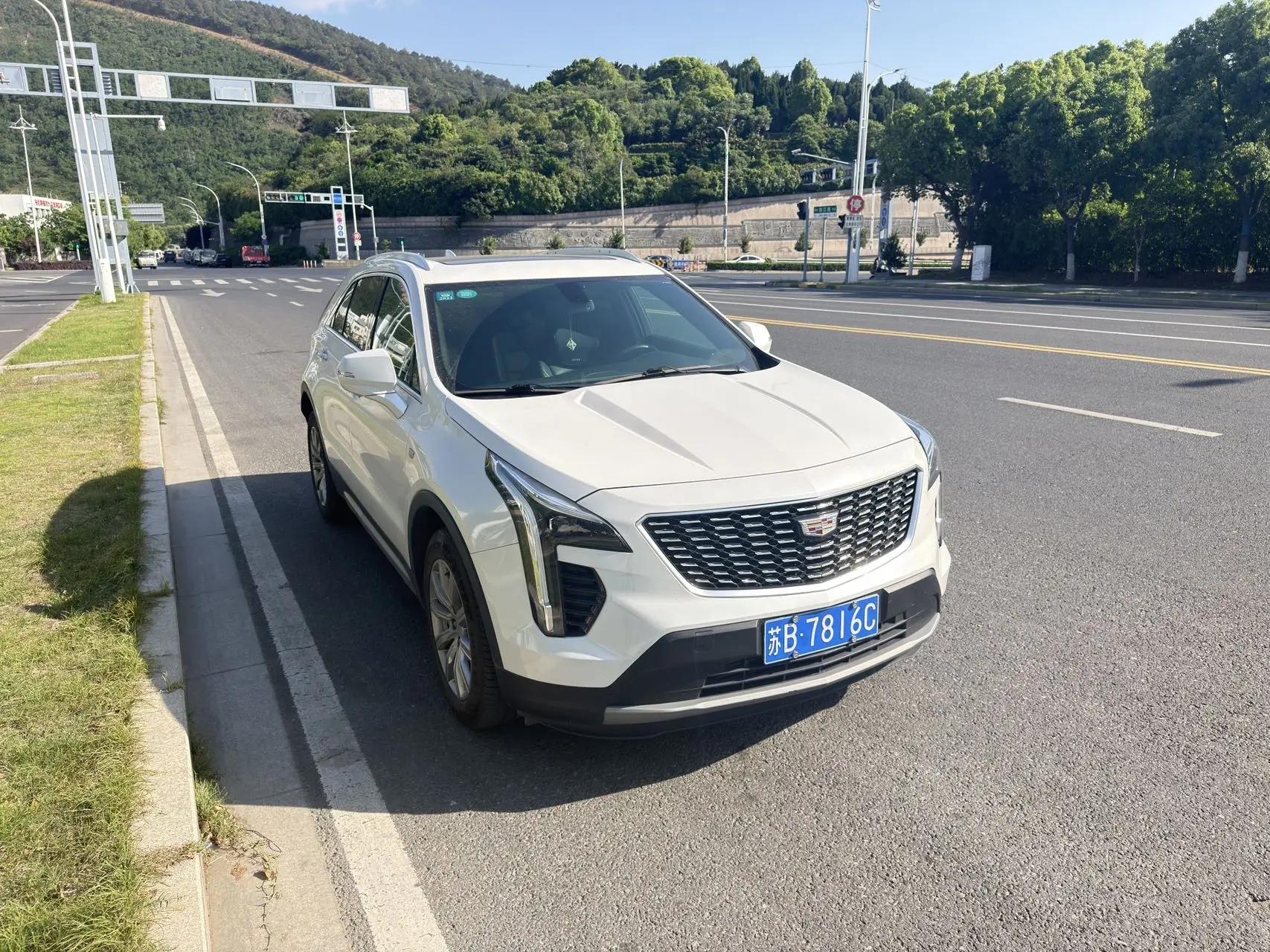 Cadillac XT4 2020 28T Two-Drive Leading Model 8