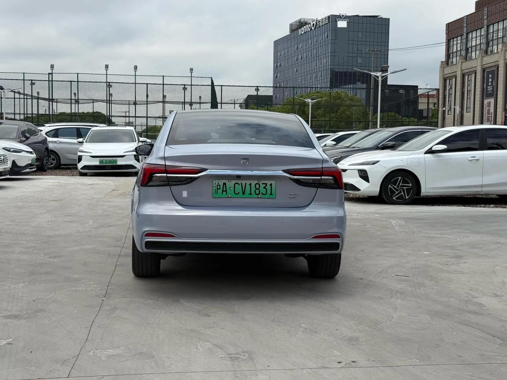 Rising Auto ER6 2020 620km Zhizun Edition 12