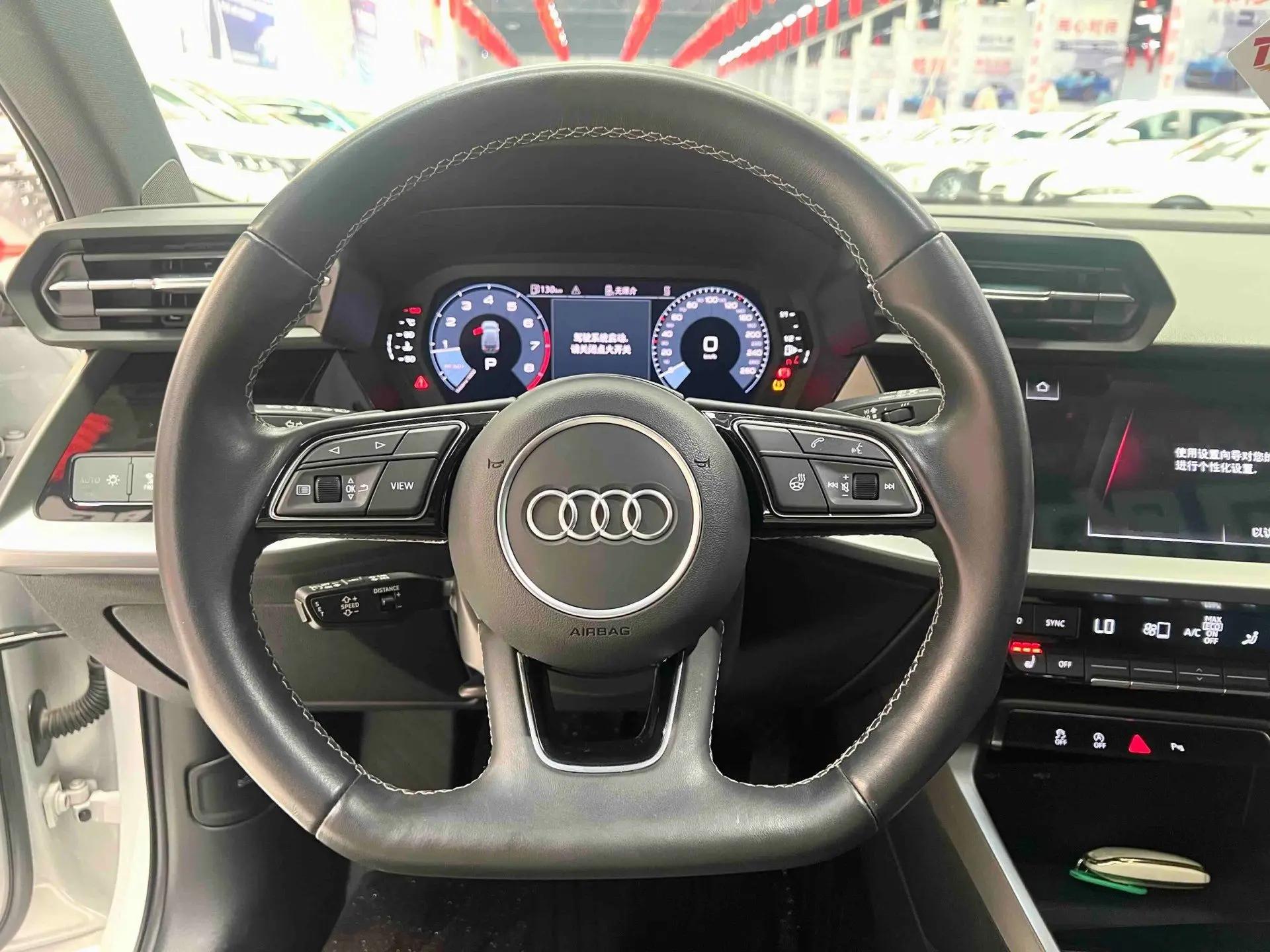 Audi A3 2022 Sportback 35 TFSI Fashion Sport 7