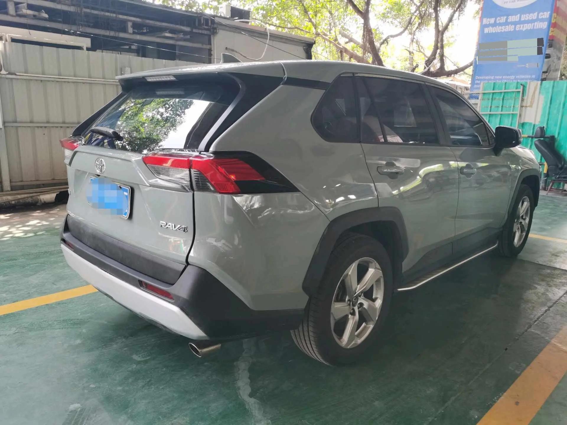 RAV4 Rongfeng 2020 2.0L CVT Two-Drive Fashion Edition 4