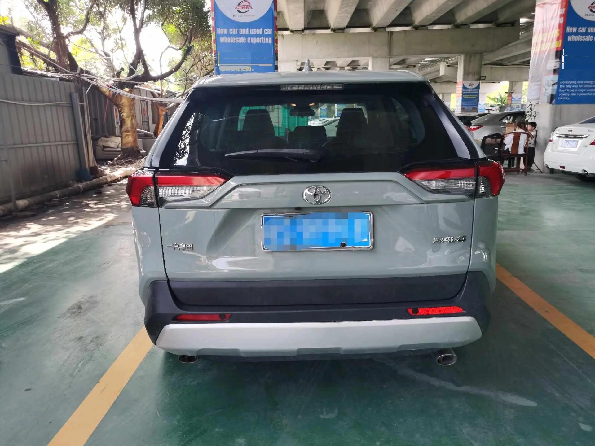 RAV4 Rongfeng 2020 2.0L CVT Two-Drive Fashion Edition 5