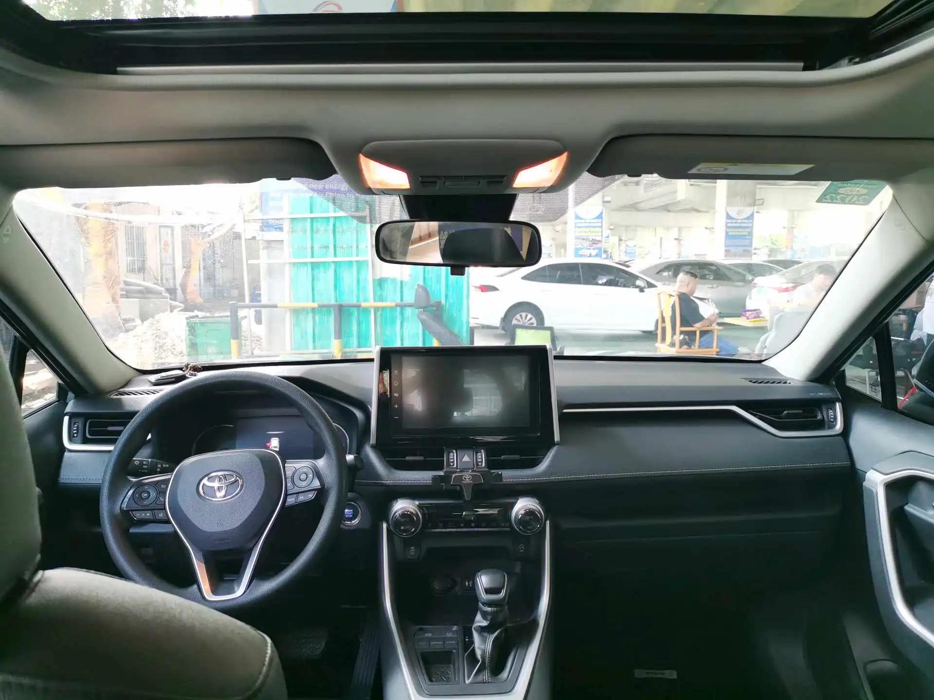 RAV4 Rongfeng 2020 2.0L CVT Two-Drive Fashion Edition 7