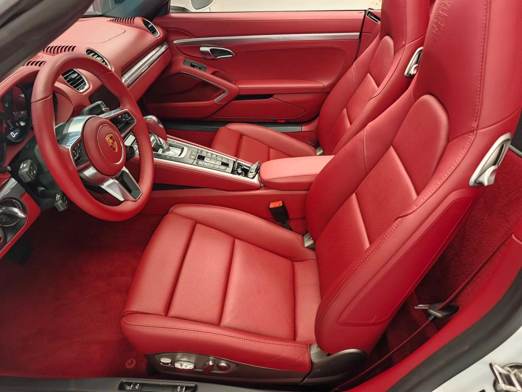 Porsche 718 (Imported) 2023 718 Boxster 2.0T Style Edition Automatic 7