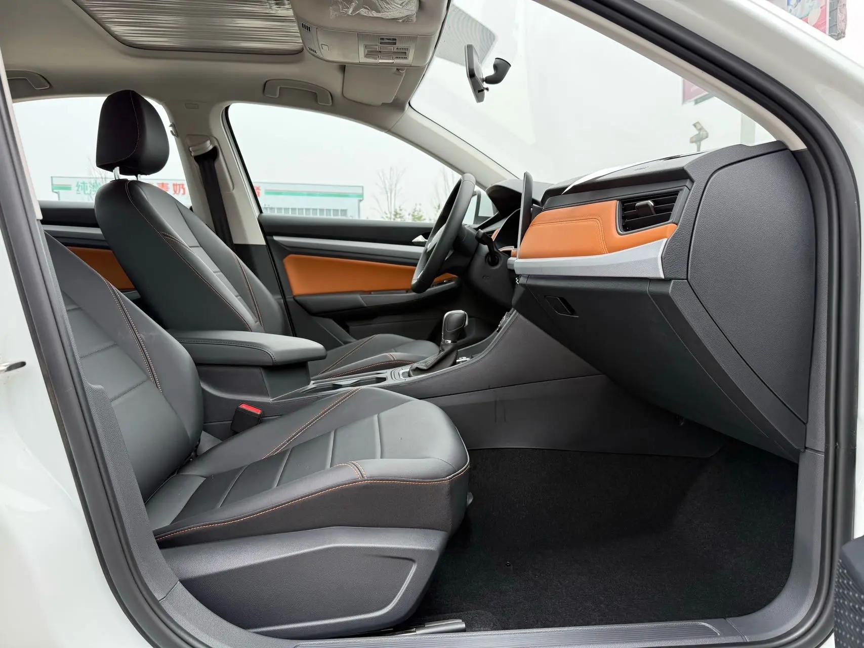 Volkswagen 2025 Bora 1.2TSI 200TSI Yuexing PRO Edition Automatic Gear 6