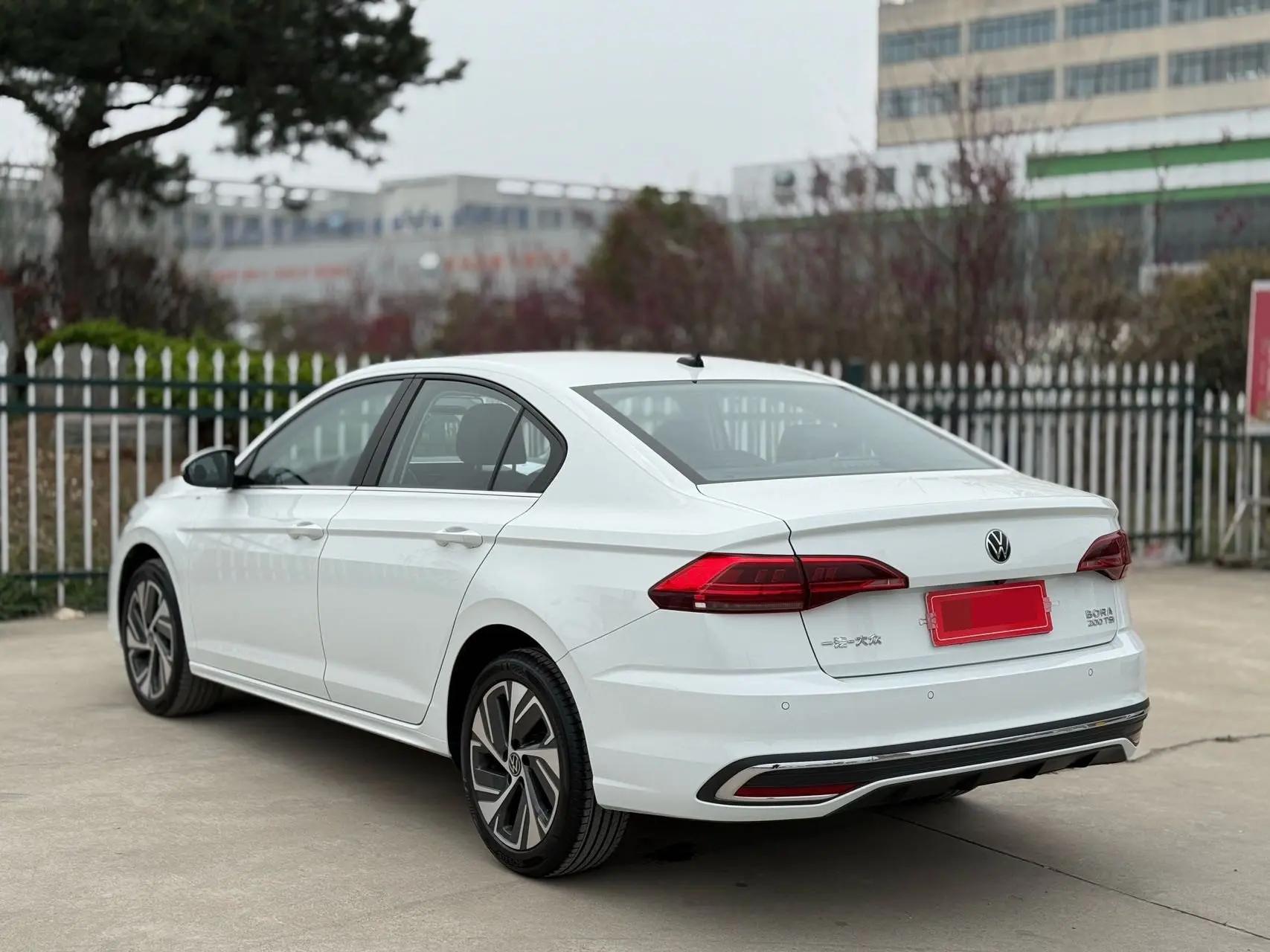Volkswagen 2025 Bora 1.2TSI 200TSI Yuexing PRO Edition Automatic Gear 9