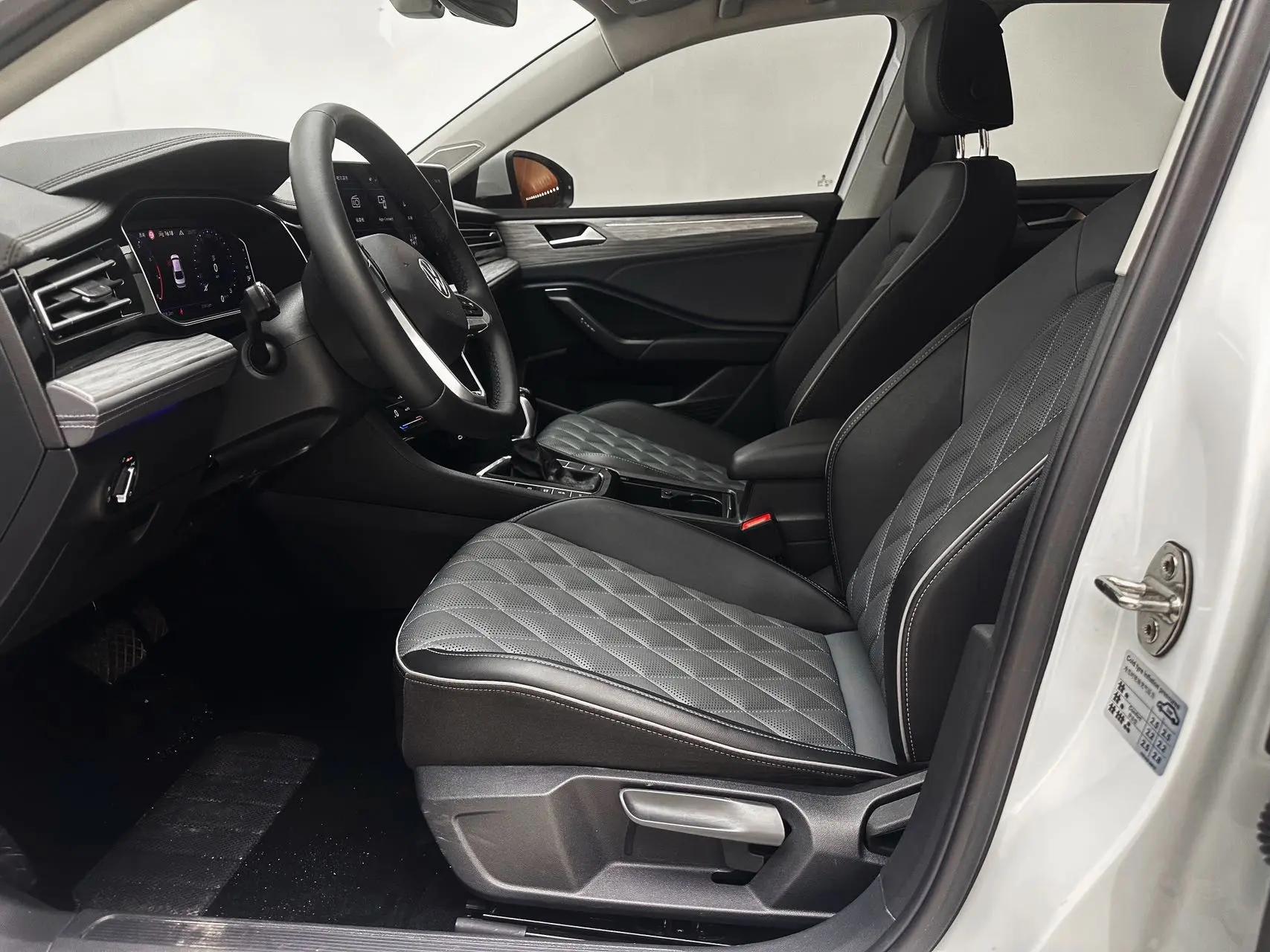 Sagittarius 2023 280TSI DSG Exceed Edition 11
