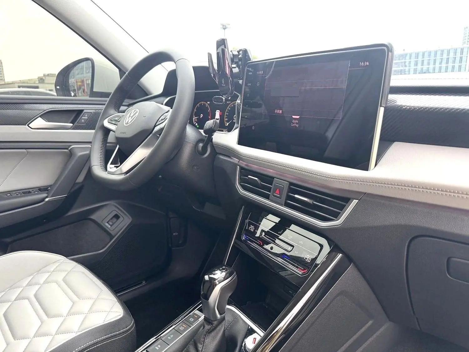 Volkswagen 2024 Tharu 2.0TSI 330TSI Front-Wheel Drive Luxury Plus Enhanced Edition Automatic 9