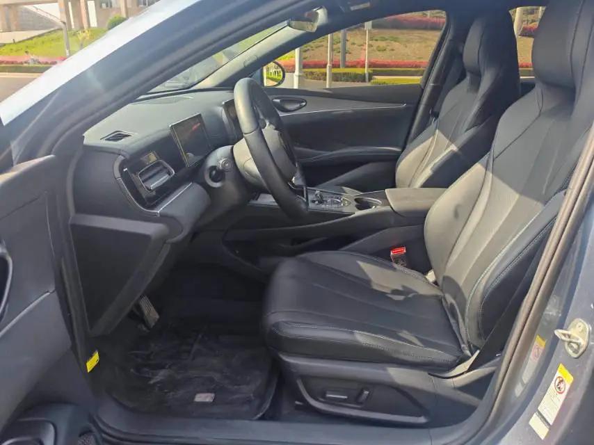 Seal 06 DM-i 2024 DM-i 80KM Honorable Model 11