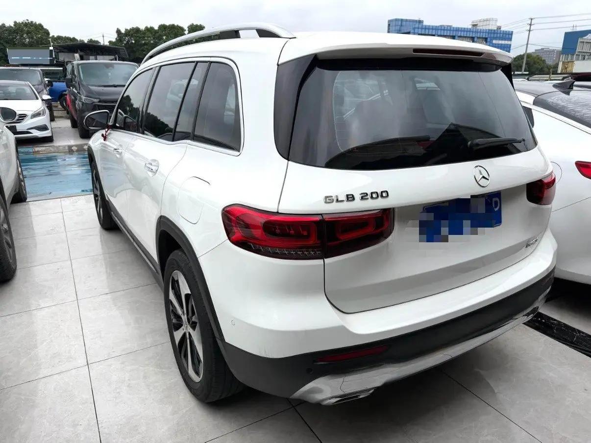 Mercedes Benz GLB 2022 model change GLB 200 fashion model 3