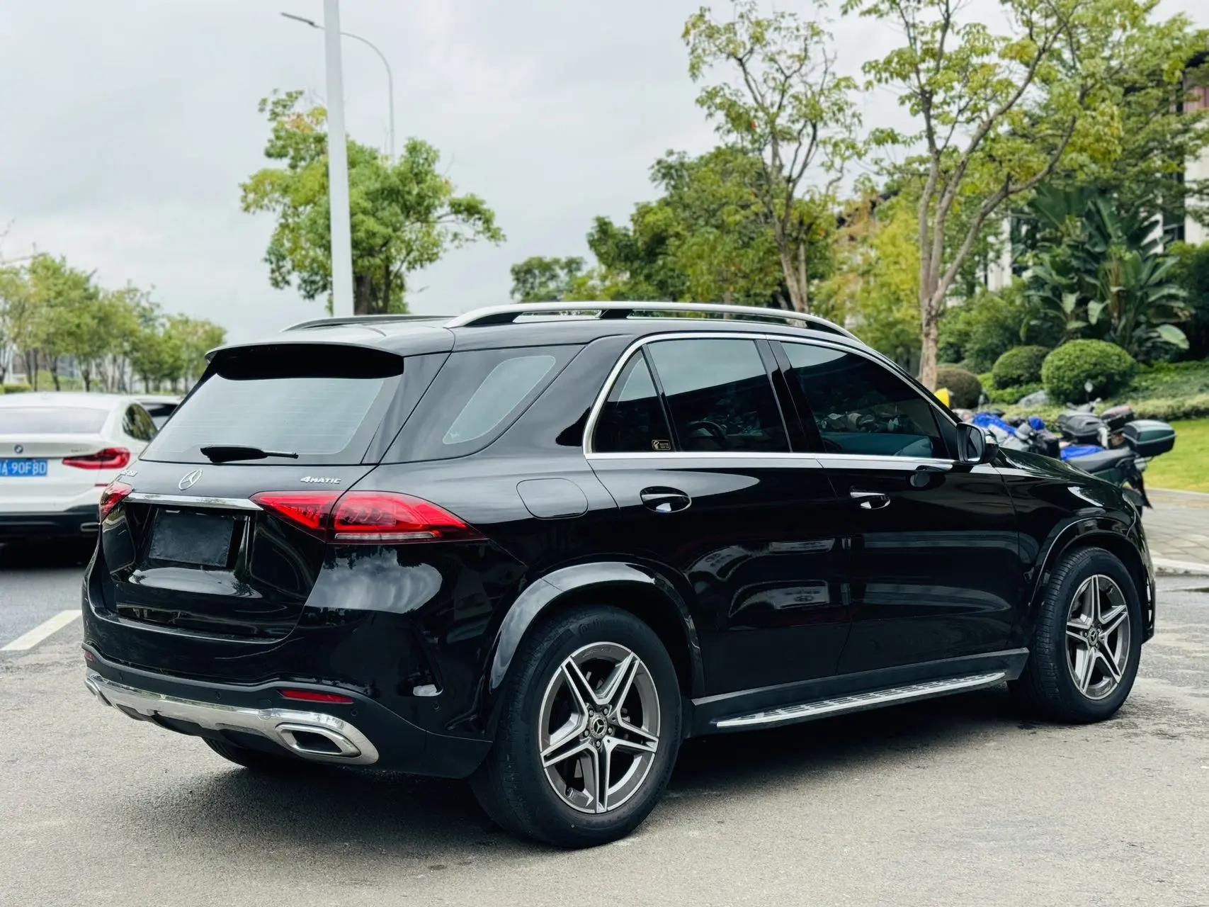 Mercedes Benz GLE 2022 to GLE 450 4MATIC Dynamic 7
