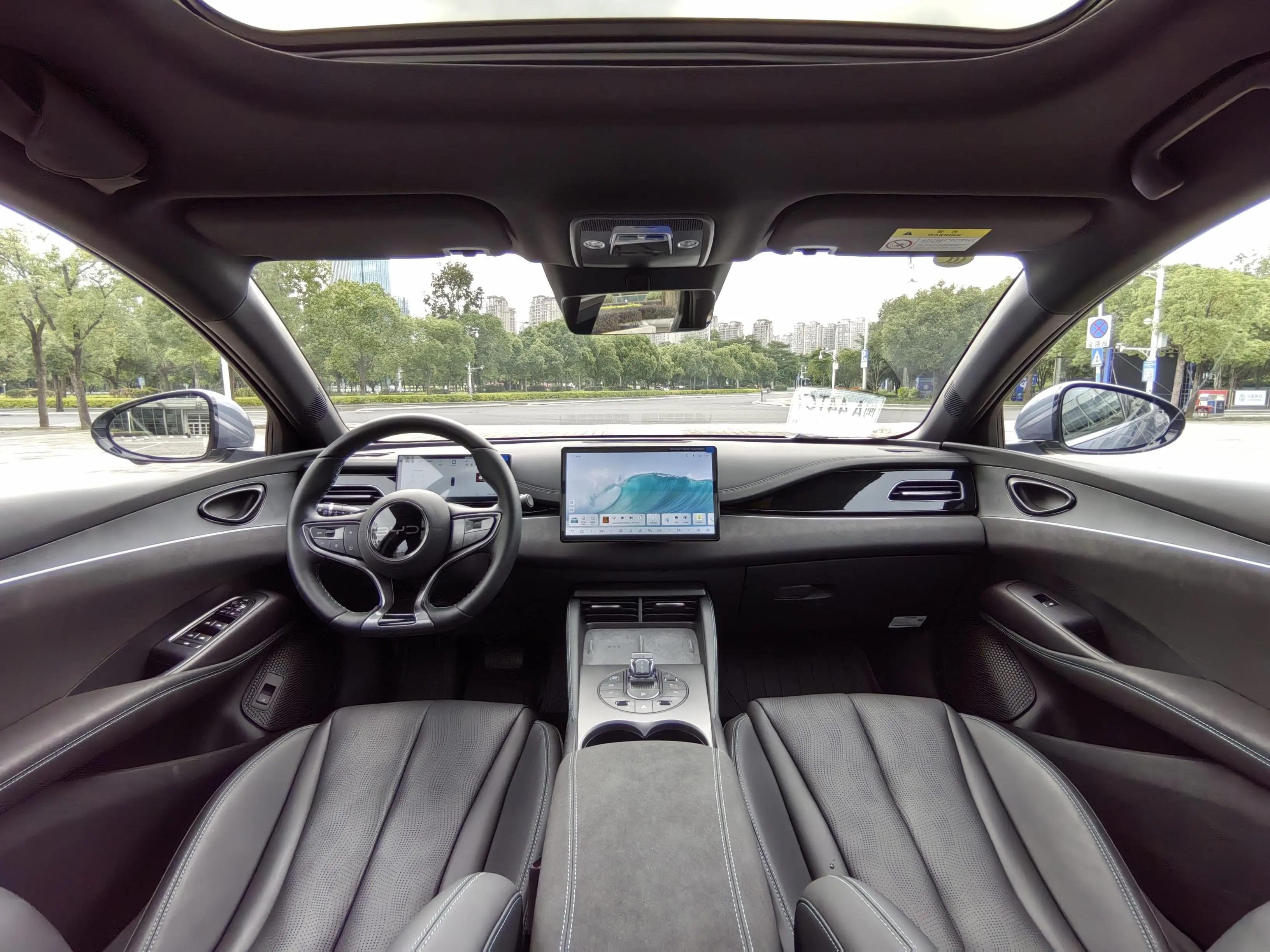BYD 2025 seals 06 DM-i 1.5 stepless smart driving version 120KM exclusive automatic gear 5