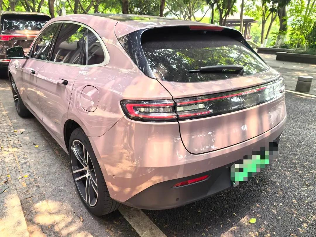 AITO 2023款 问界M5 EV 纯电四驱智驾版 自动挡 10