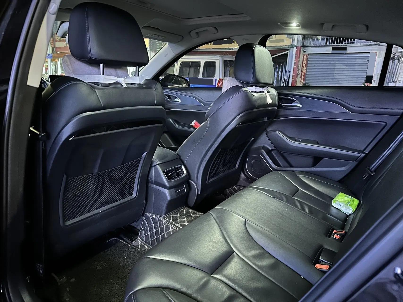 HongQi H5 Classic 2022 1.8T Auto Zhilian Flag Rhyme Edition 5