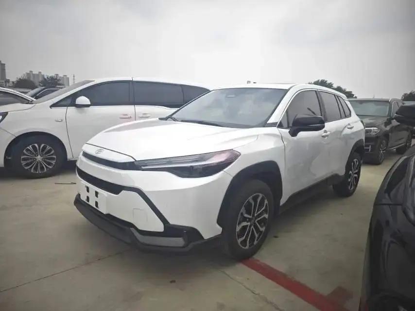 打开图片灯箱:Toyota 2026 Fenglanda Shuangqing 2.0 Stepless Intelligent Electric Hybrid Leading Edition Automatic Gear