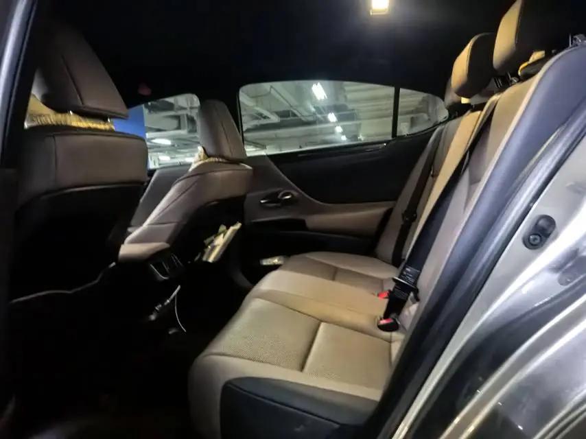 Lexus ES 2022 200 Excellence Edition 5