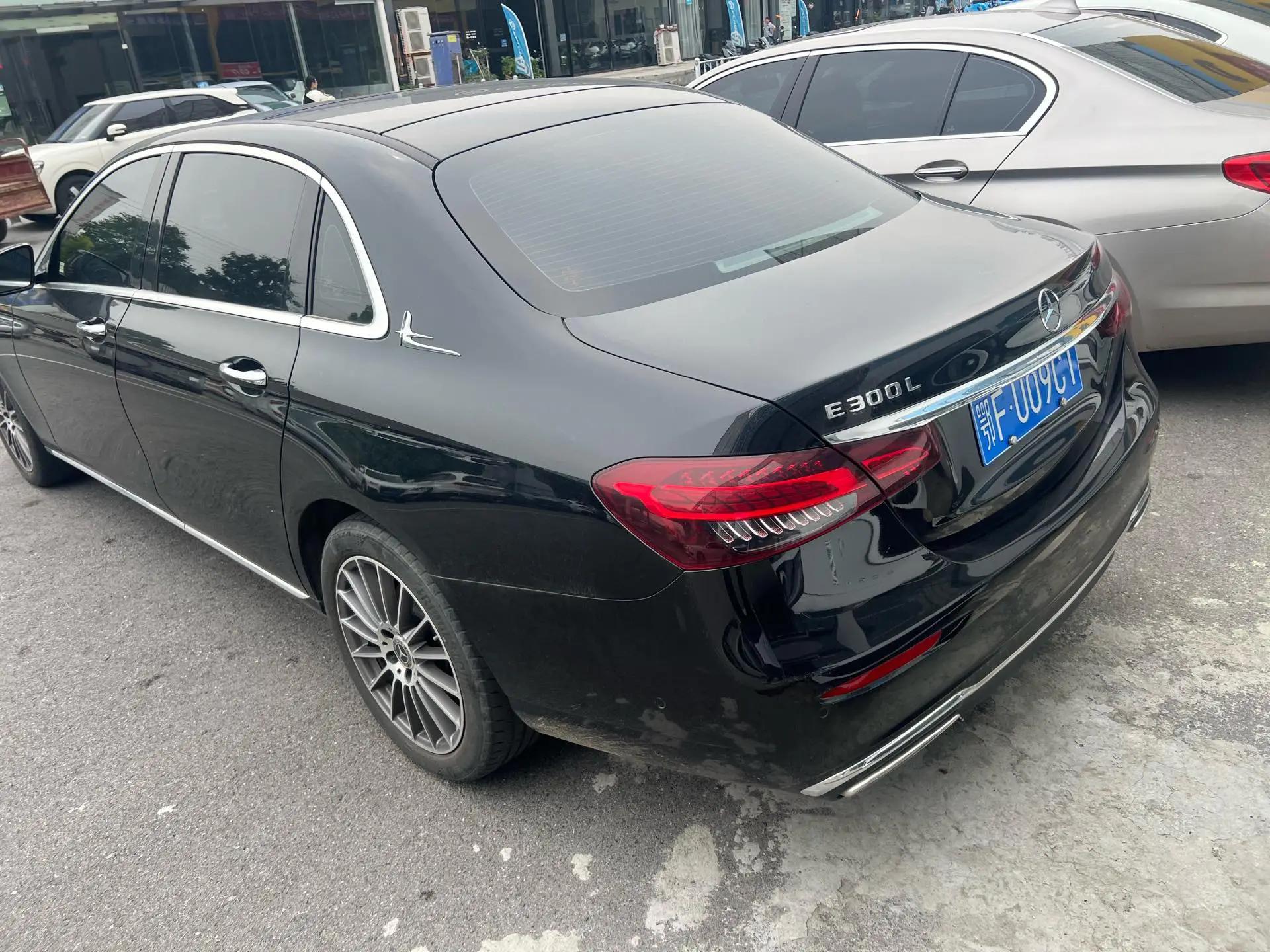 Mercedes Benz Class E 2022 E 260 L 5