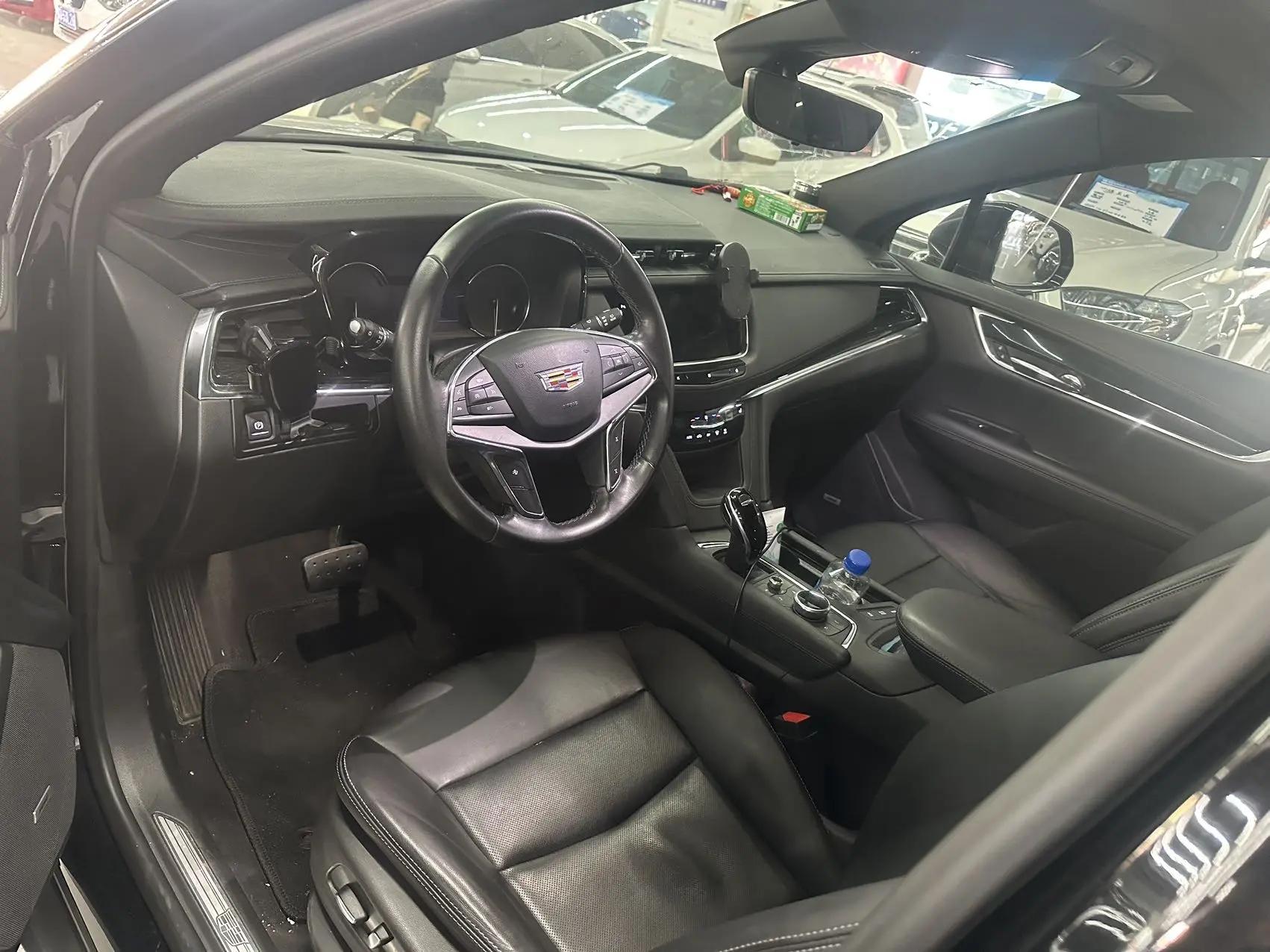 Cadillac XT5 2020 28T 4-wheel drive luxury model 2