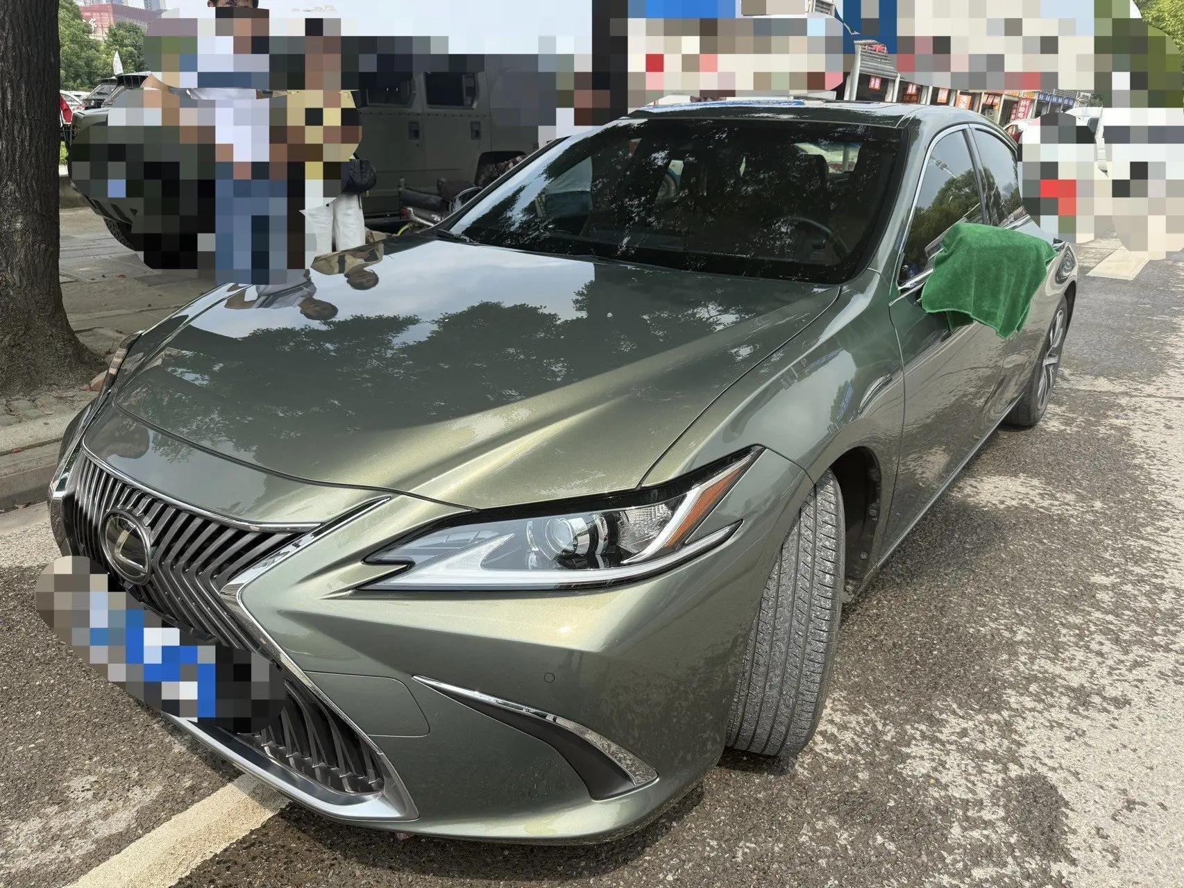 Lexus ES 2021 200 Excellence Edition