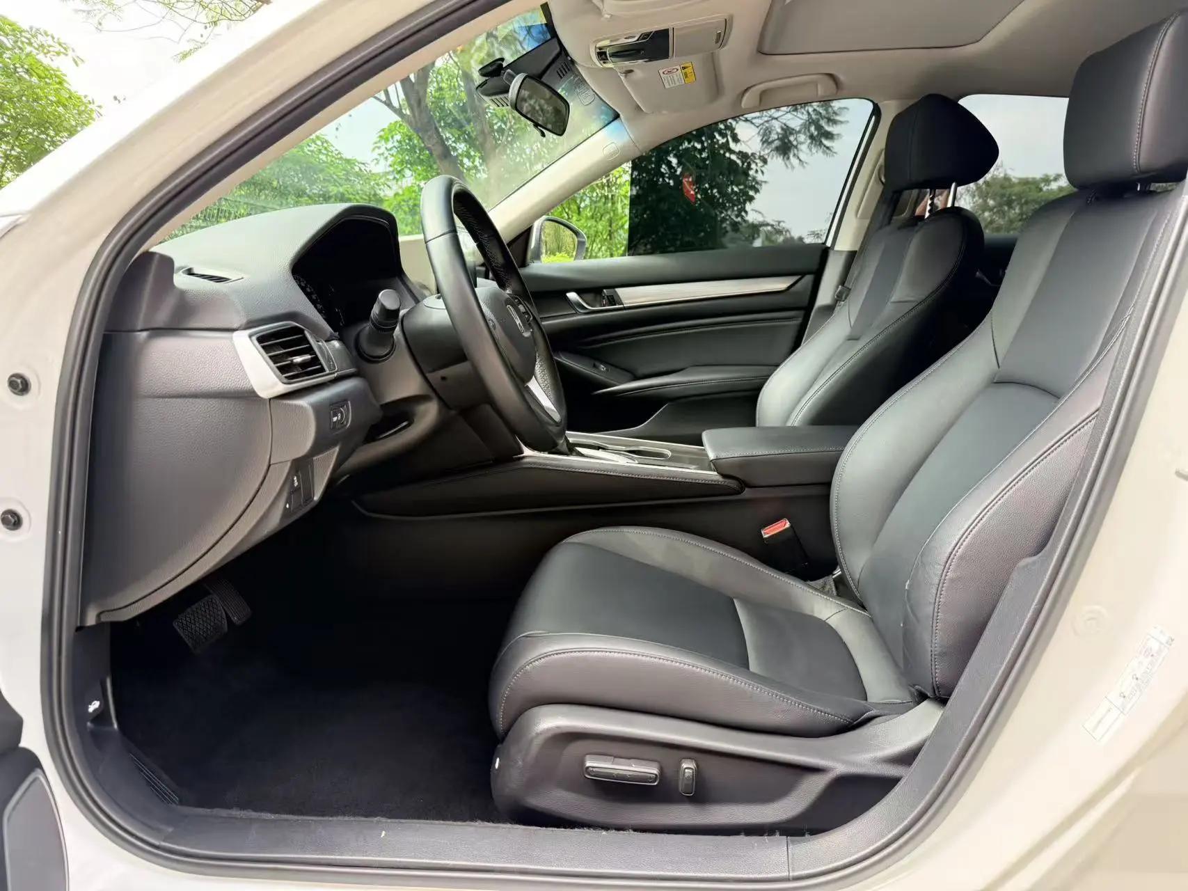 Accord 2018 260TURBO Deluxe Edition National V 8