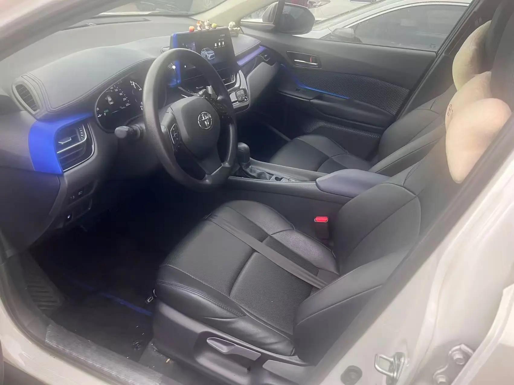 Toyota 2023 C- HR Double Engine 2.0 Stepless Intelligent Electric Hybrid Comfort Edition Automatic Gear 5