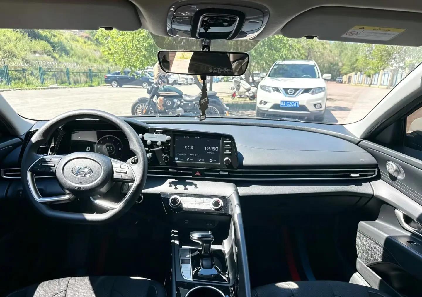 Elantra 2022 1.5L CVT GLS Leading Edition 5