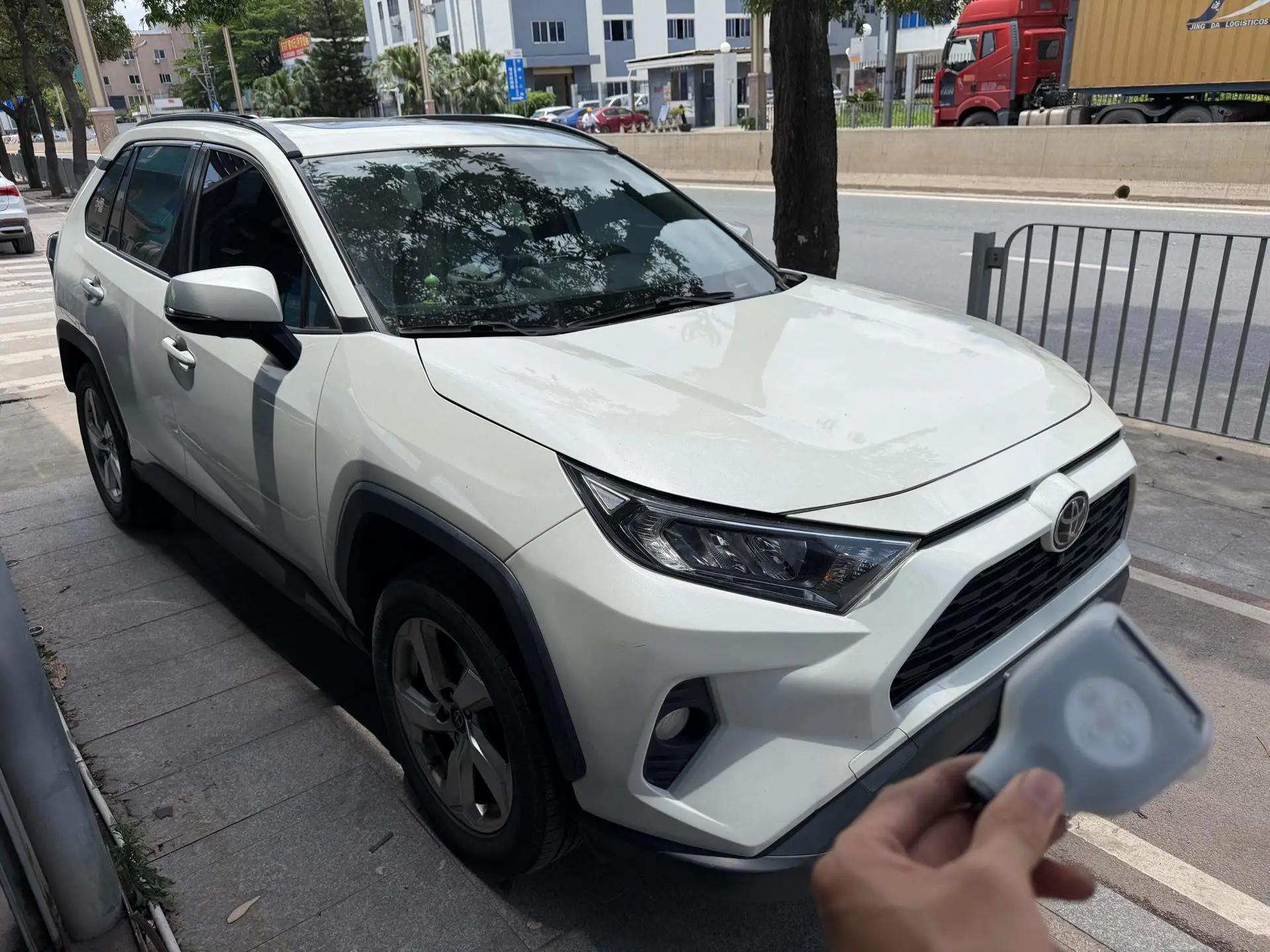 RAV4 Rongfeng 2020 2.0L CVT Two-Drive Fashion PLUS Edition 9